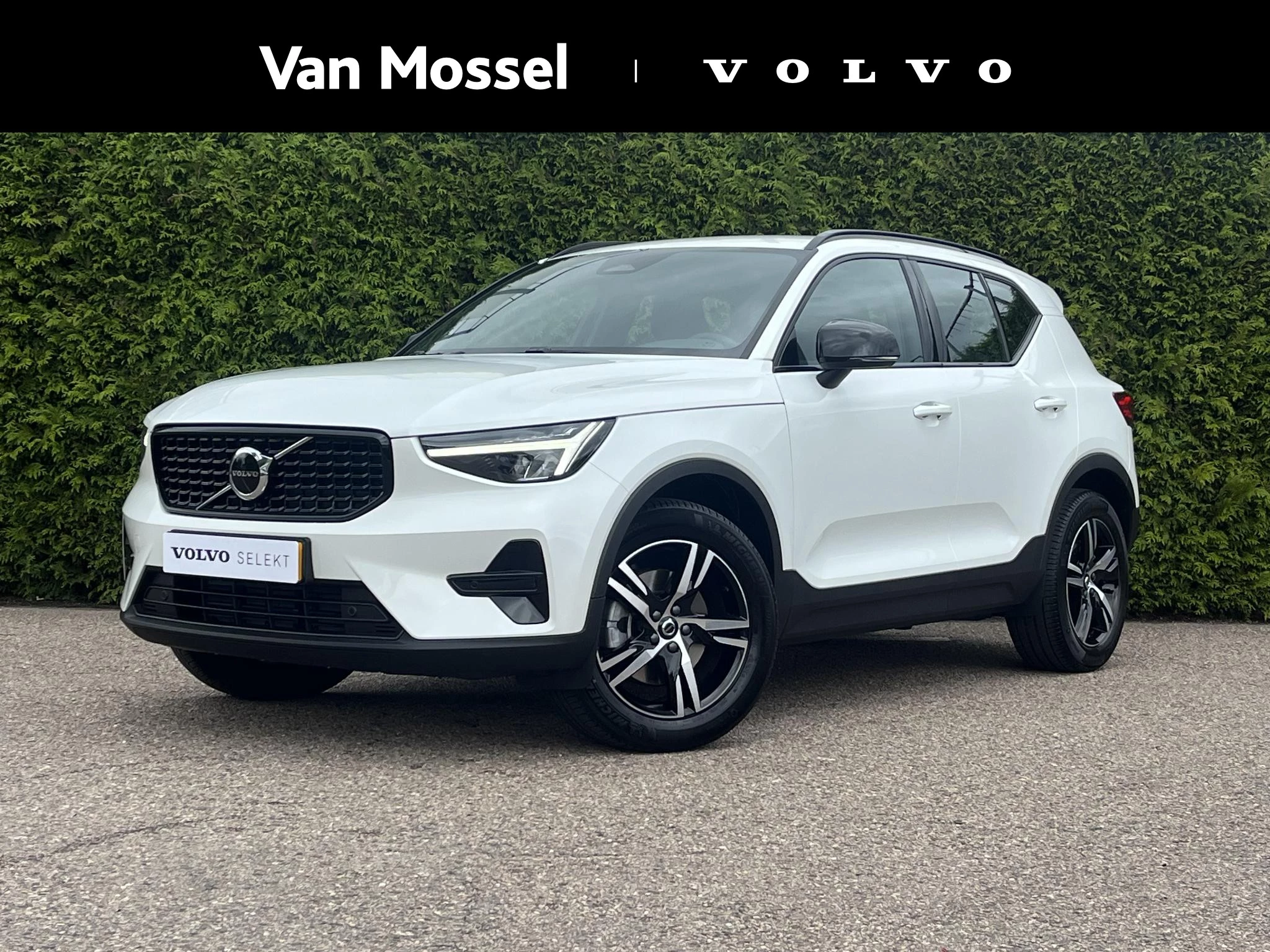Volvo-XC40-image-0