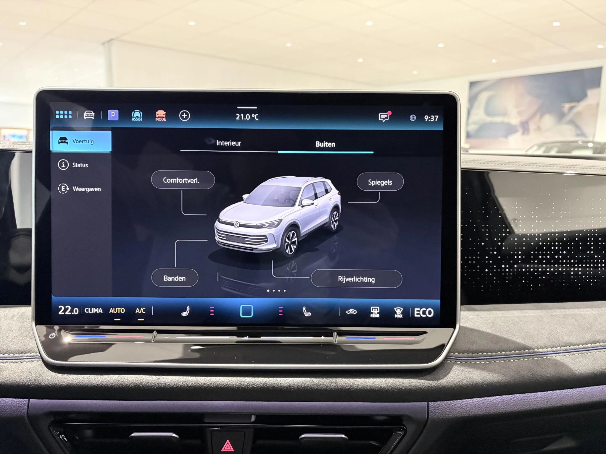 Volkswagen-Tiguan-image-23
