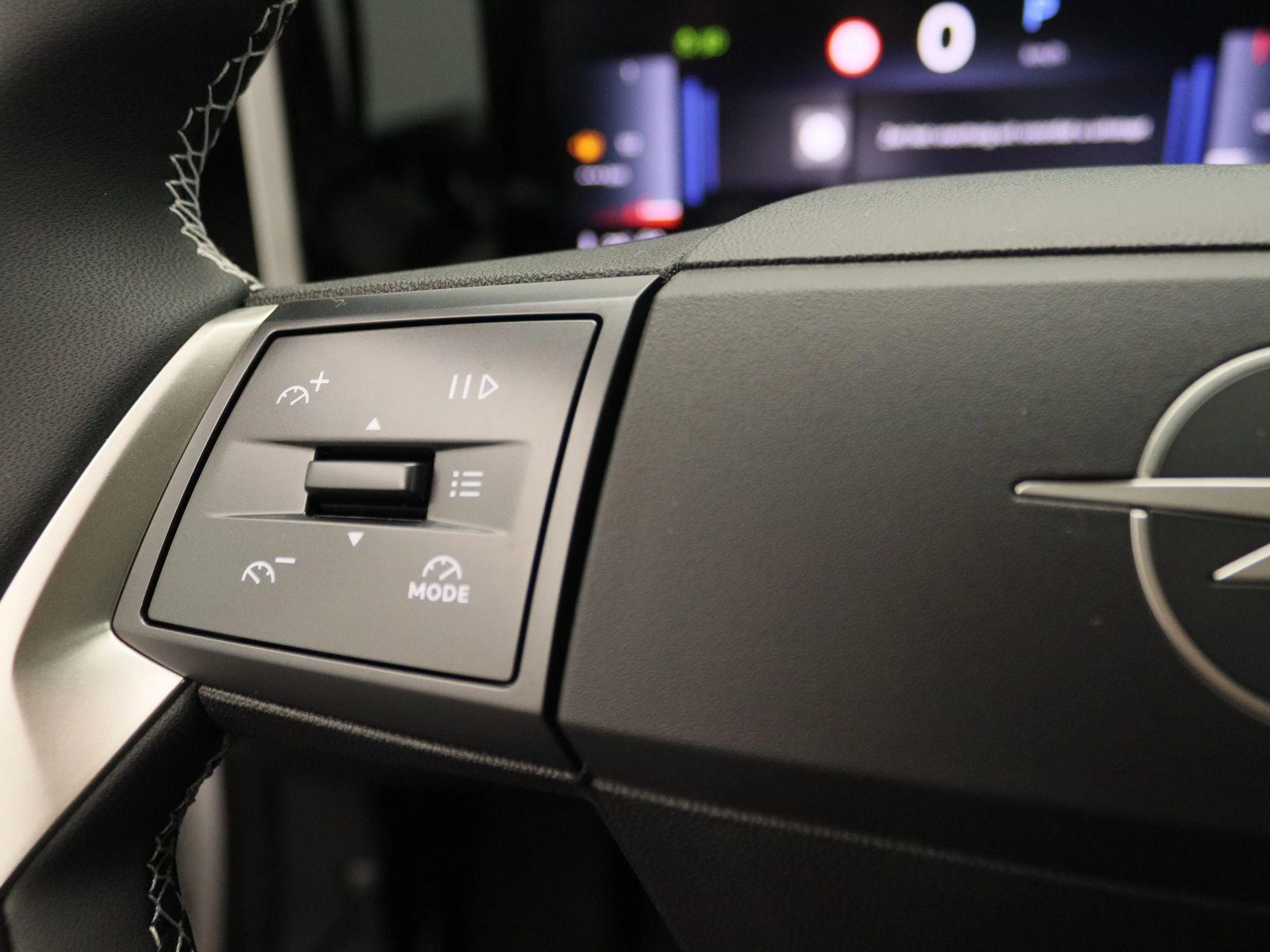 Opel-Frontera-image-19