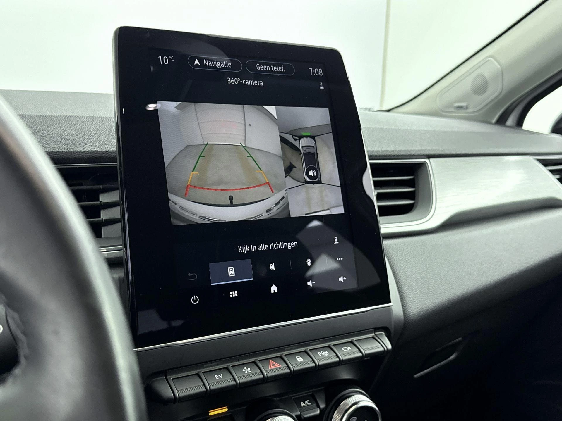 Renault-Captur-image-10