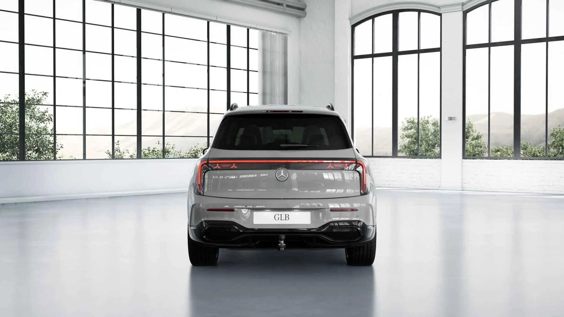 Mercedes-Benz-GLB-image-5