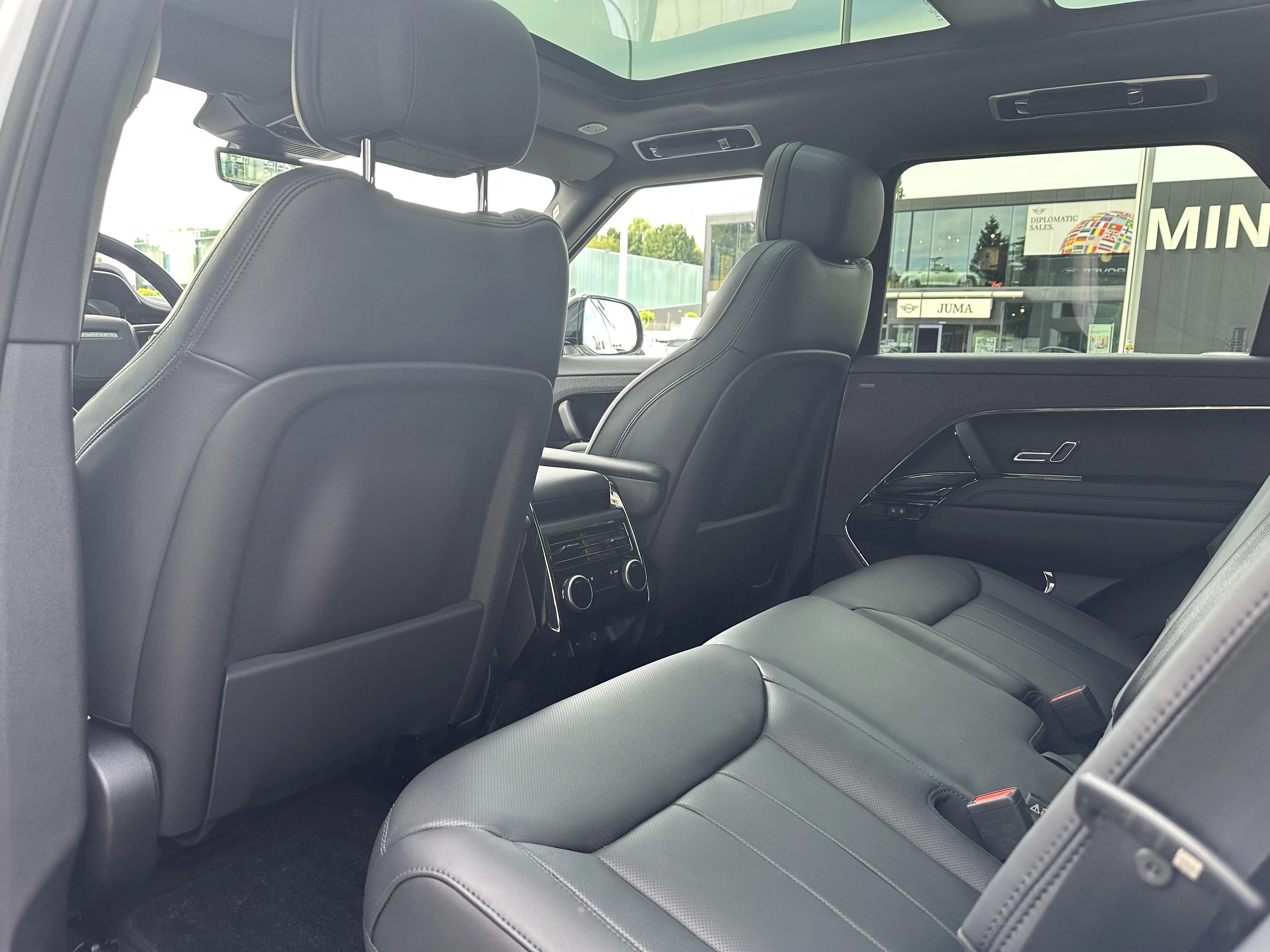 Land Rover-Range Rover Sport-image-27