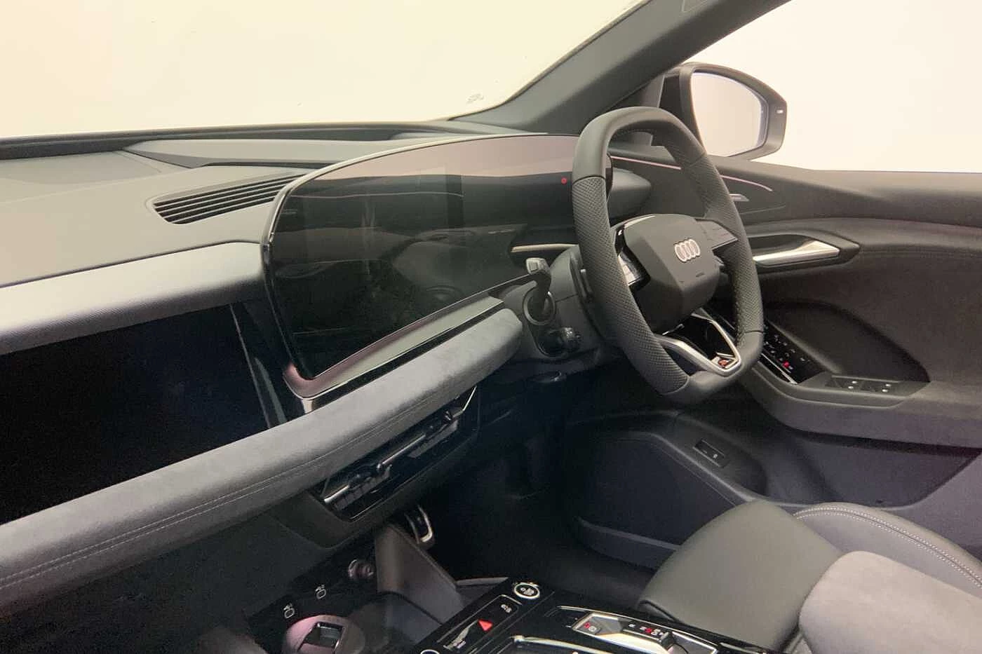 Audi-Q6 e-tron-image-11