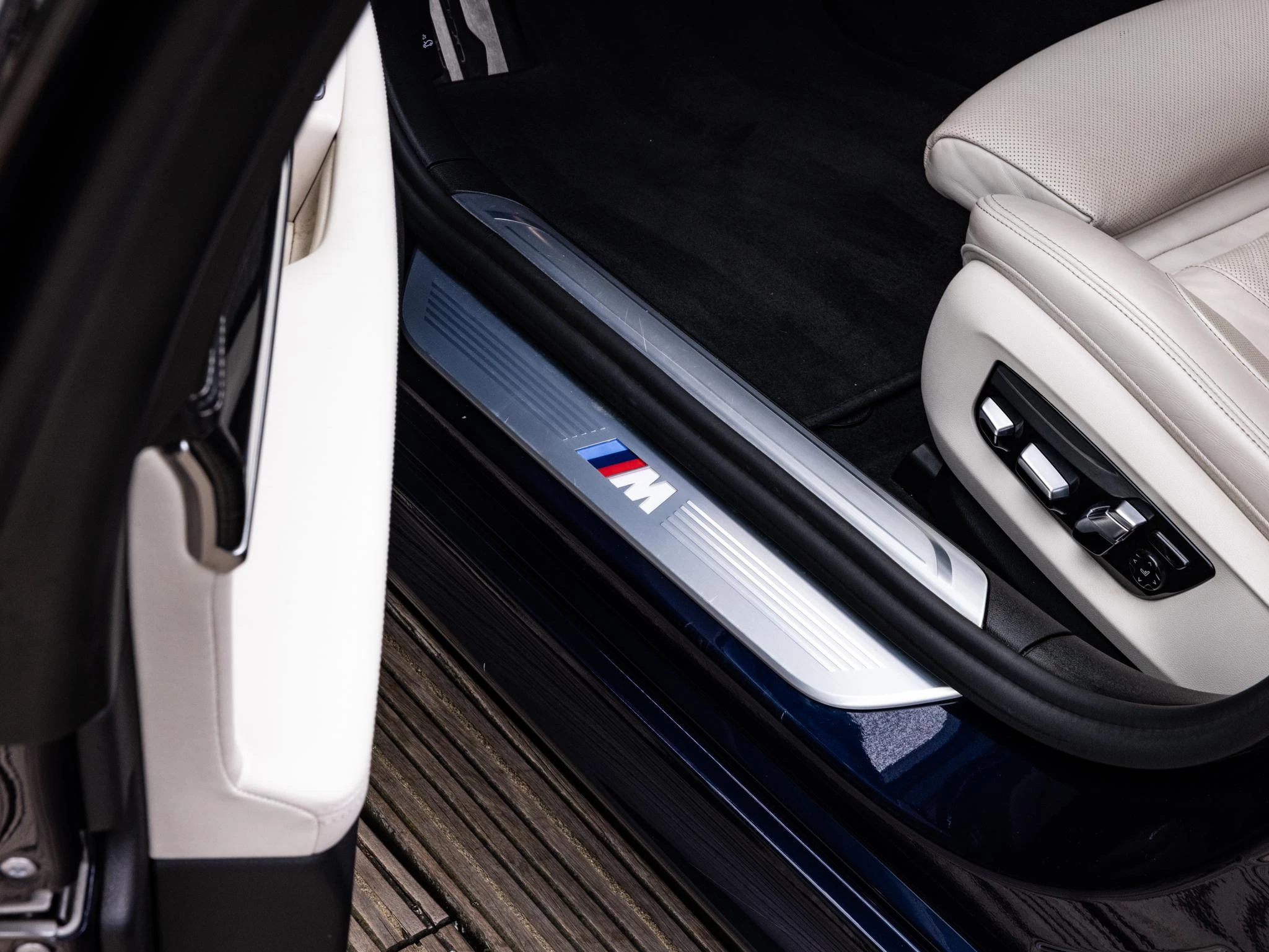 BMW 7 Serie 750i xDrive High Executive