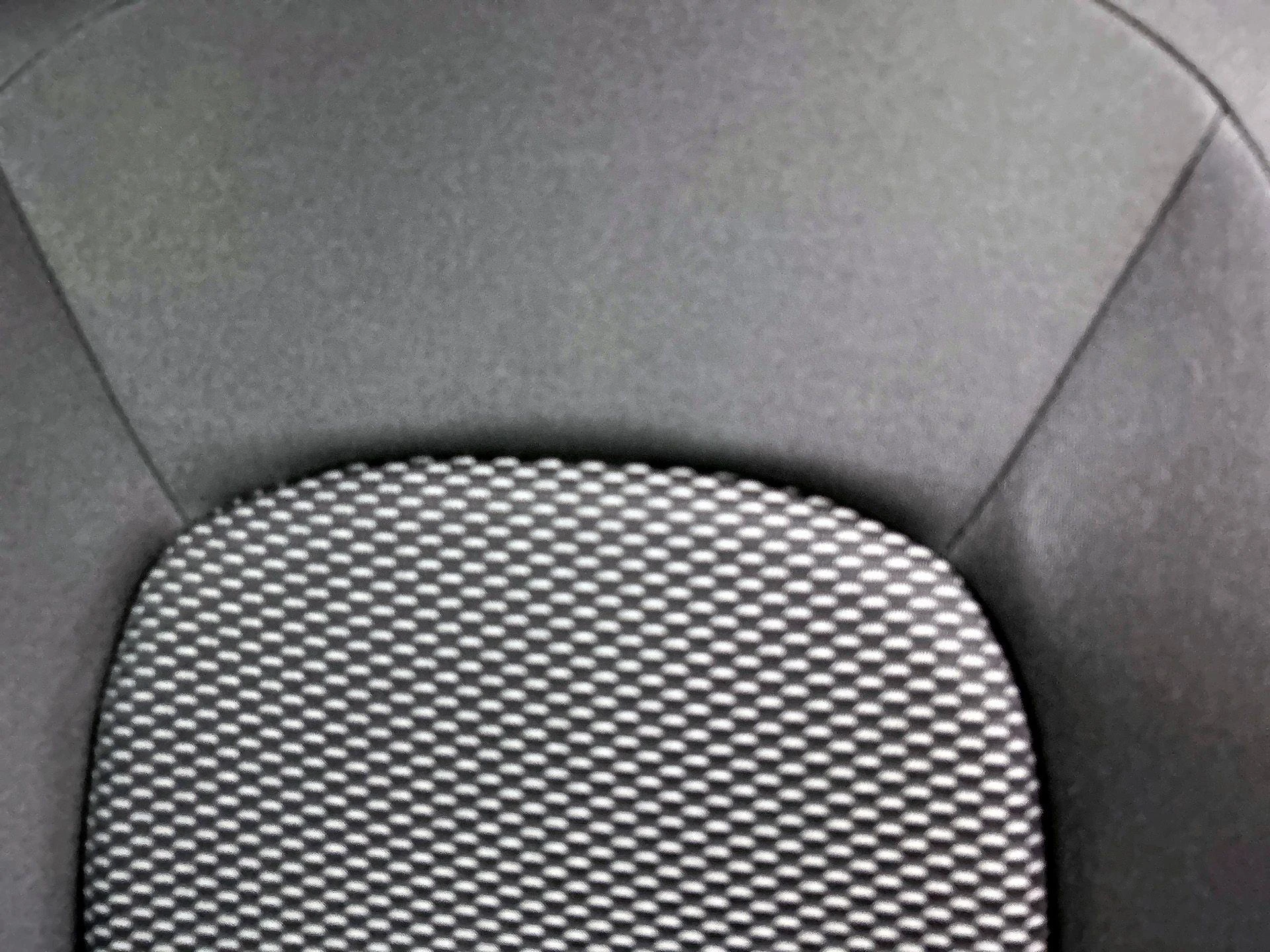 Volkswagen-ID. Buzz Cargo-image-17