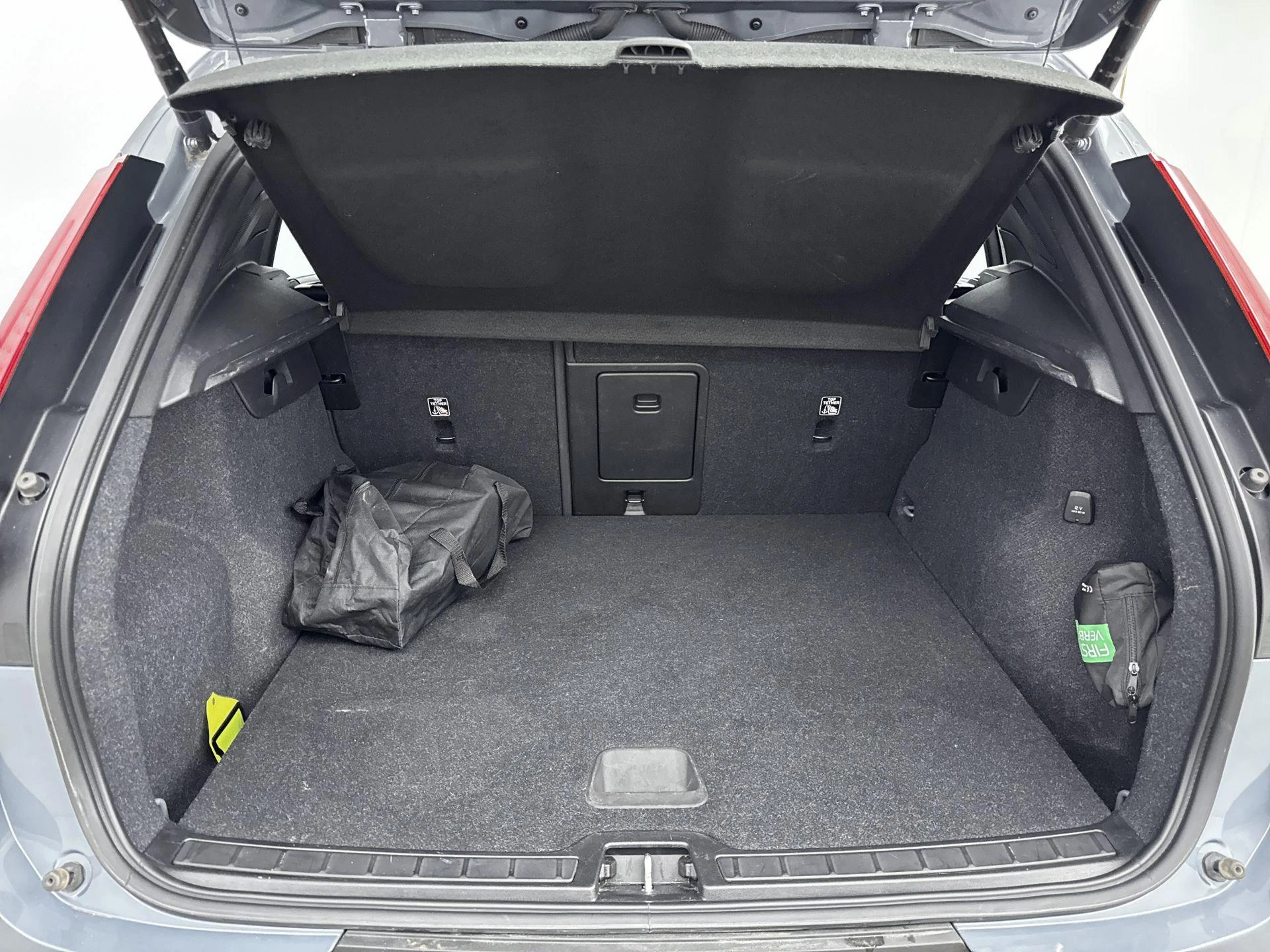 Volvo XC40 1.5 T5 Recharge Plus Dark