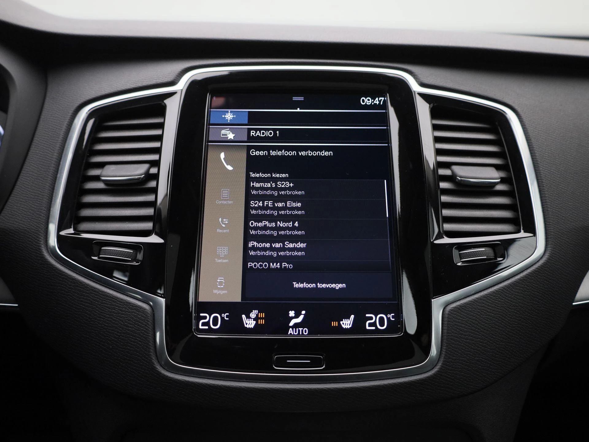 Volvo-XC90-image-23