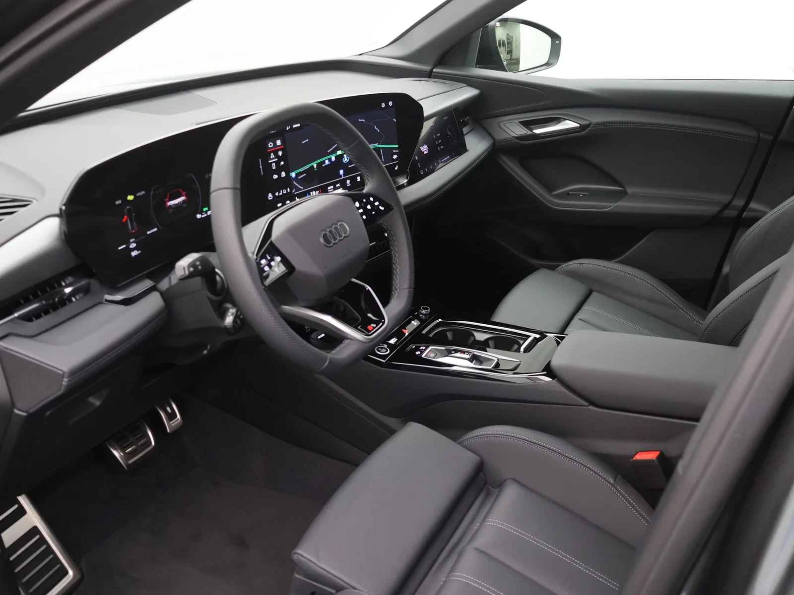 Audi Q6 e-tron Audi Q6 SUV S line e-tron quattro 387pk DEMO