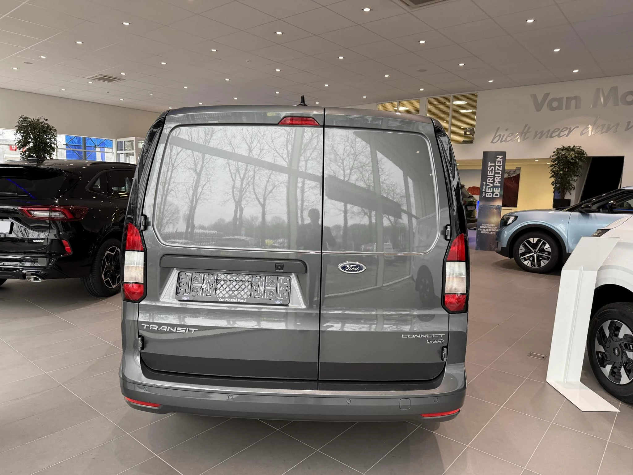 Ford-Transit Connect-image-6