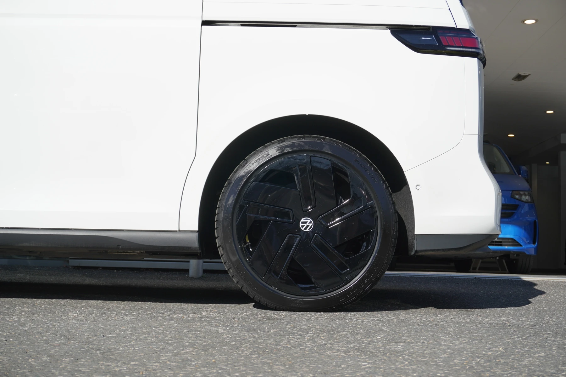 Volkswagen-ID. Buzz-image-20
