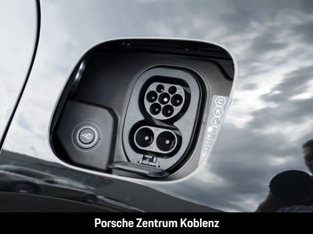 Porsche Cayenne Electric -