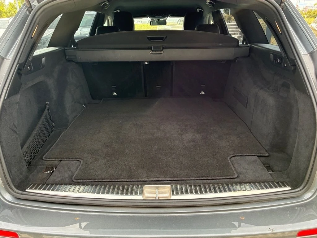 Mercedes-Benz-E-Klasse 200-image-12