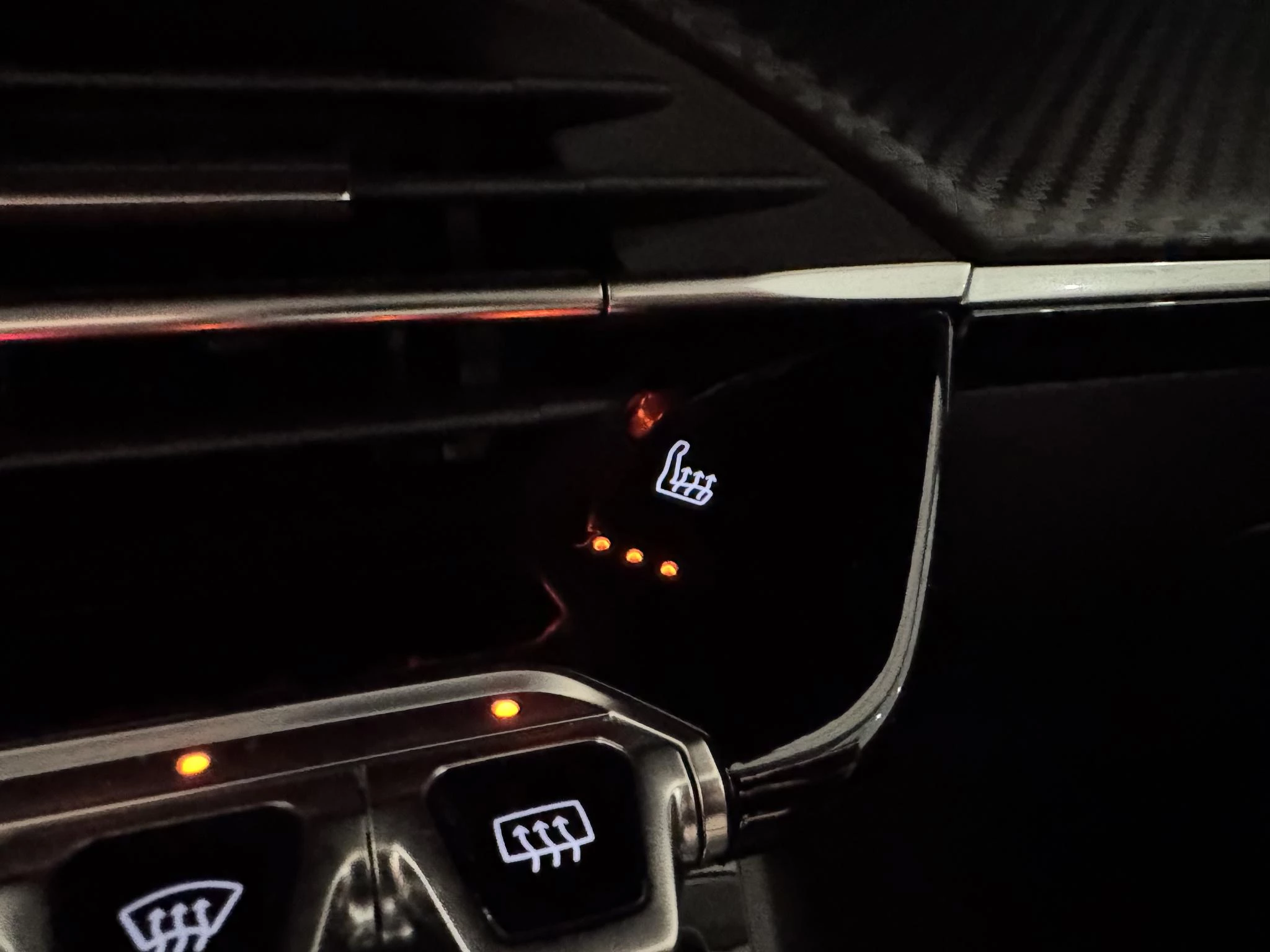 Peugeot-208-image-20