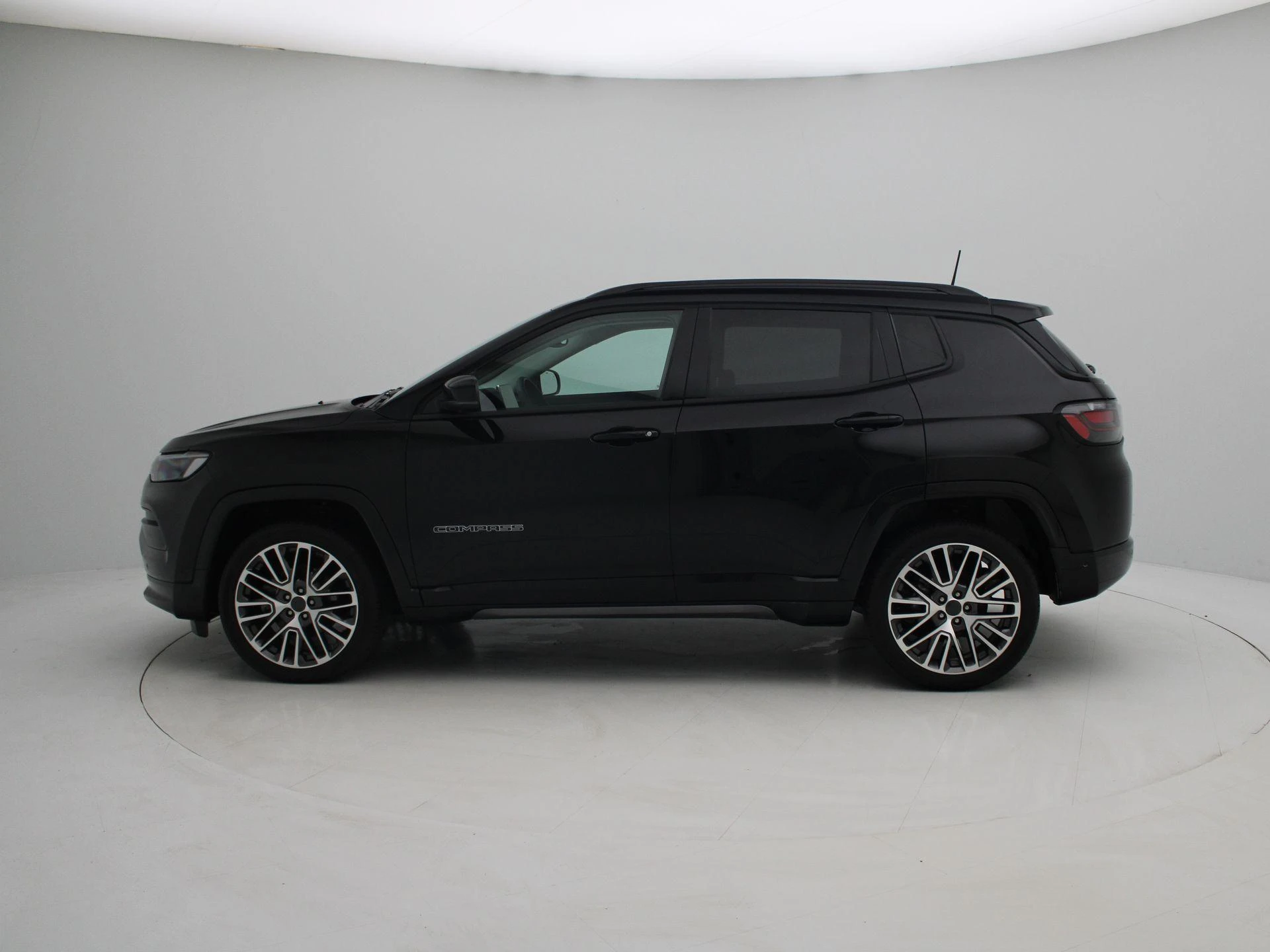 Jeep-Compass-image-4
