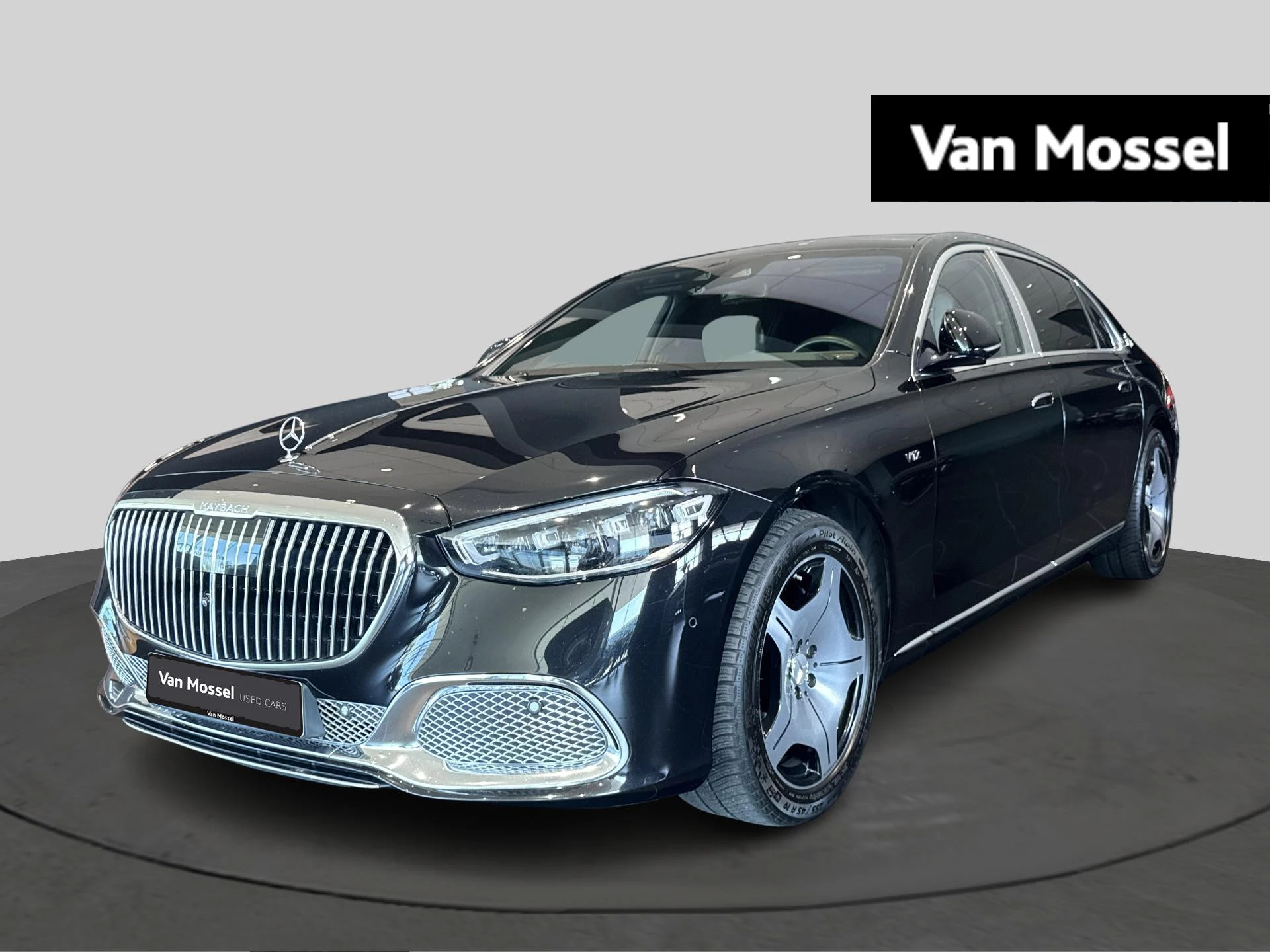 Mercedes-Benz-S-Klasse-image-0