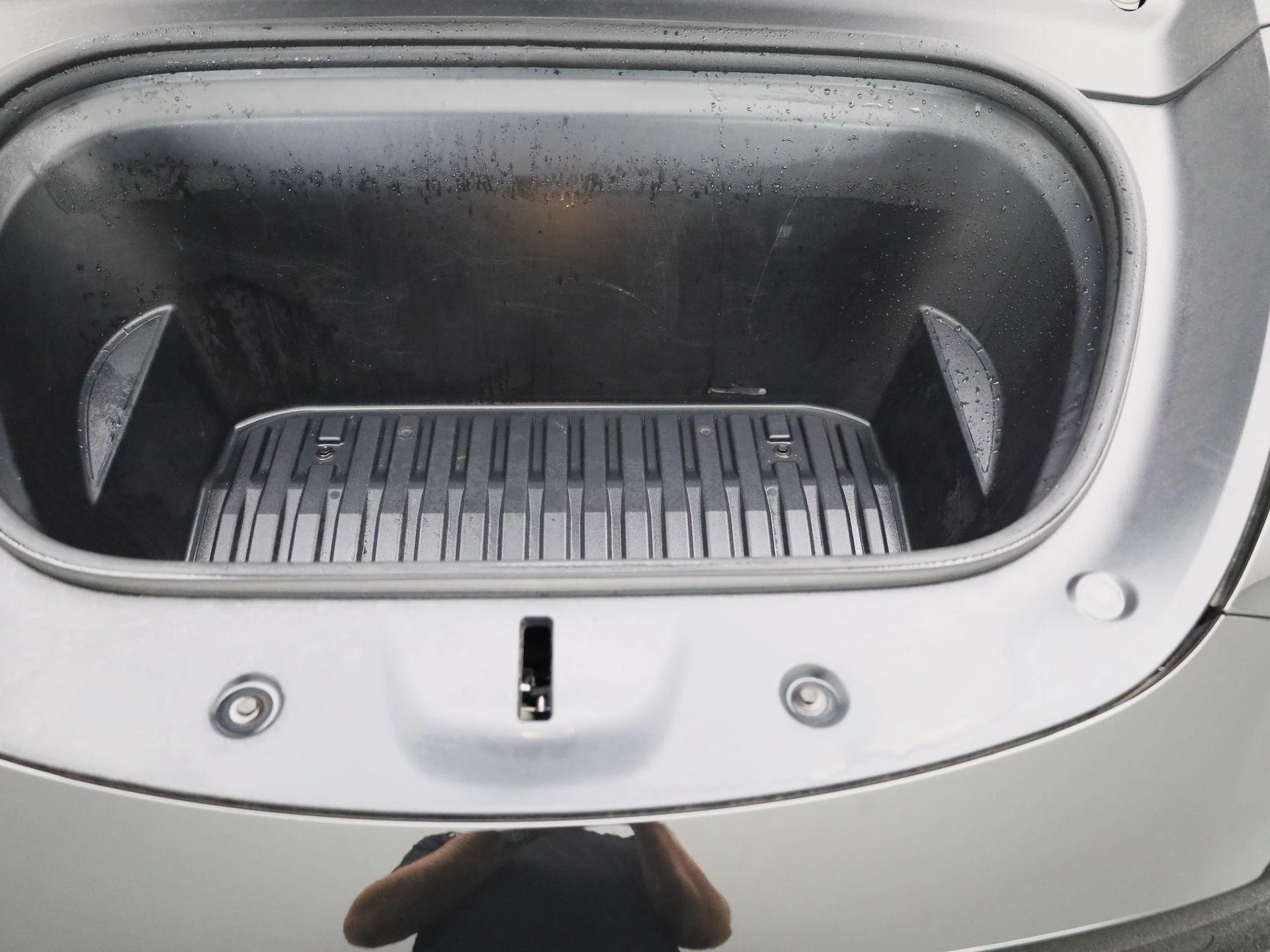 Tesla-Model Y-image-32