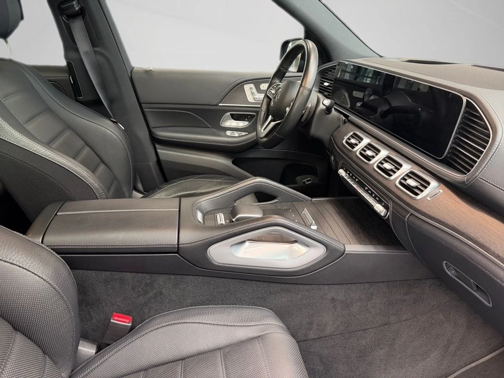 Mercedes-Benz-GLS 450-image-15
