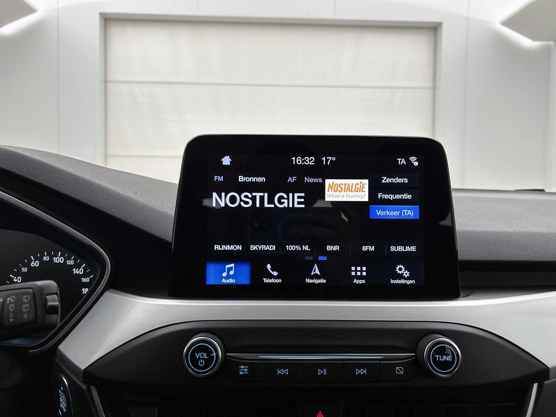 Ford-Focus-image-6