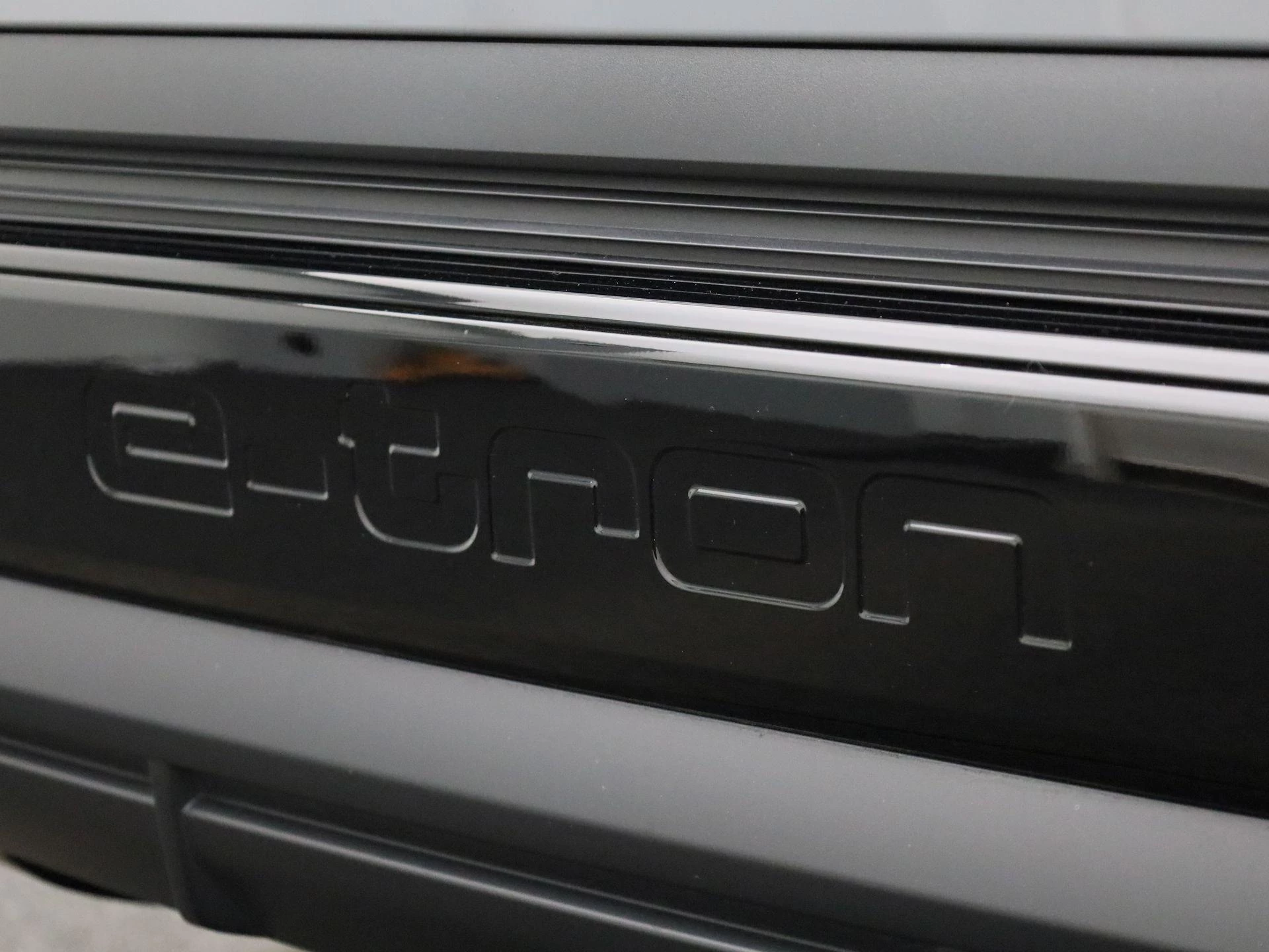 Audi-Q4 Sportback e-tron-image-54