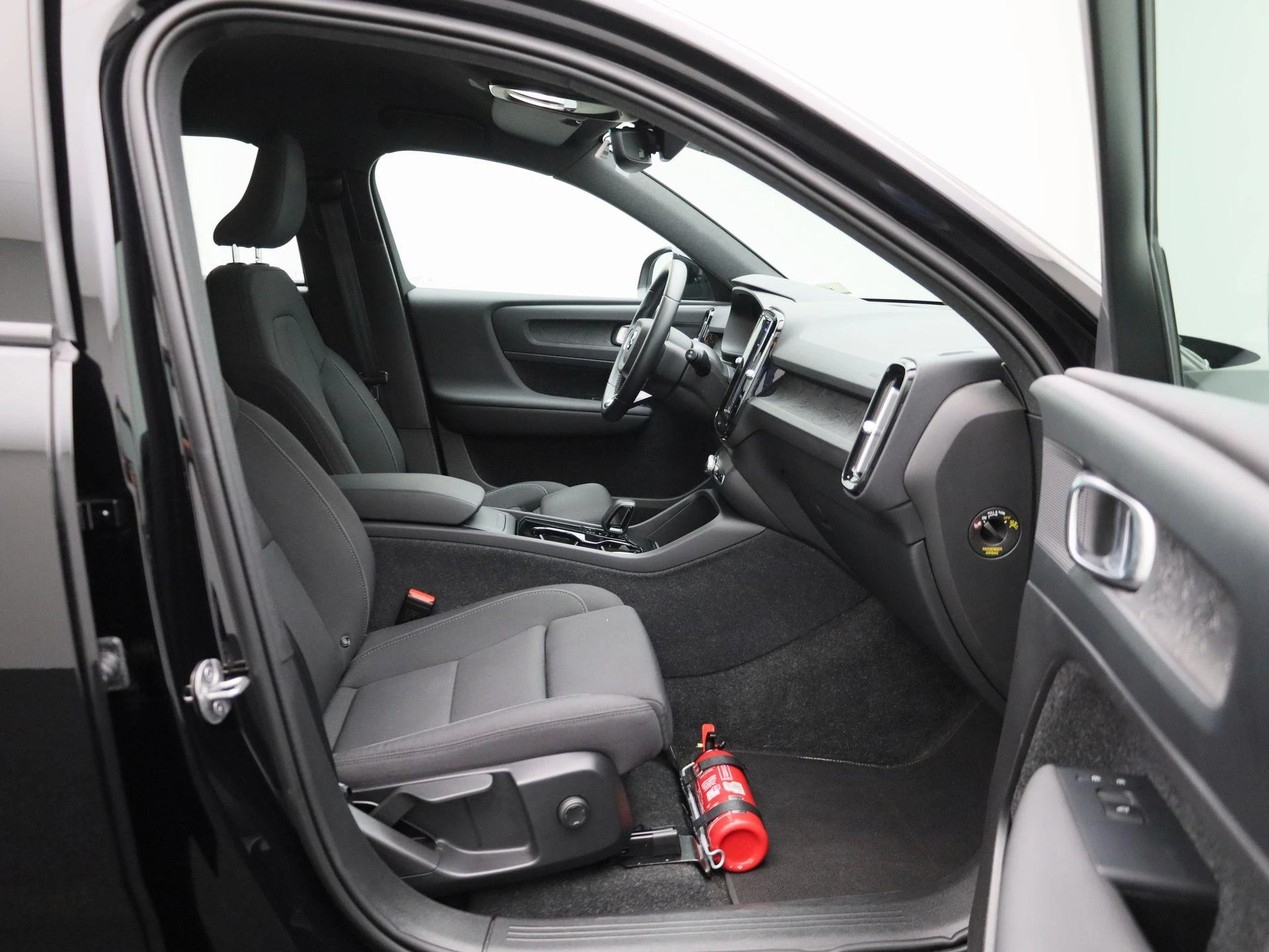 Volvo-XC40-image-33