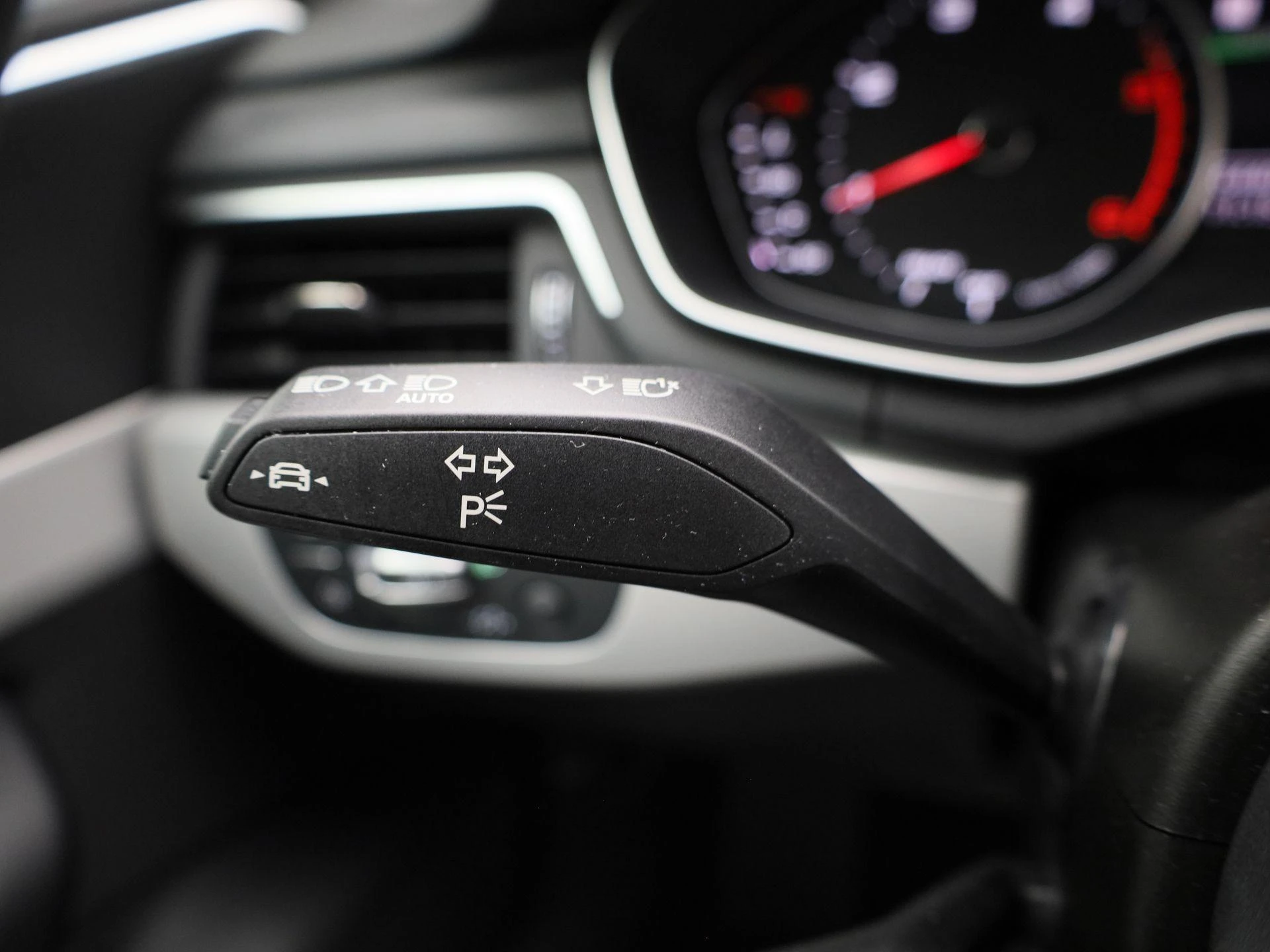 Audi-A4-image-21