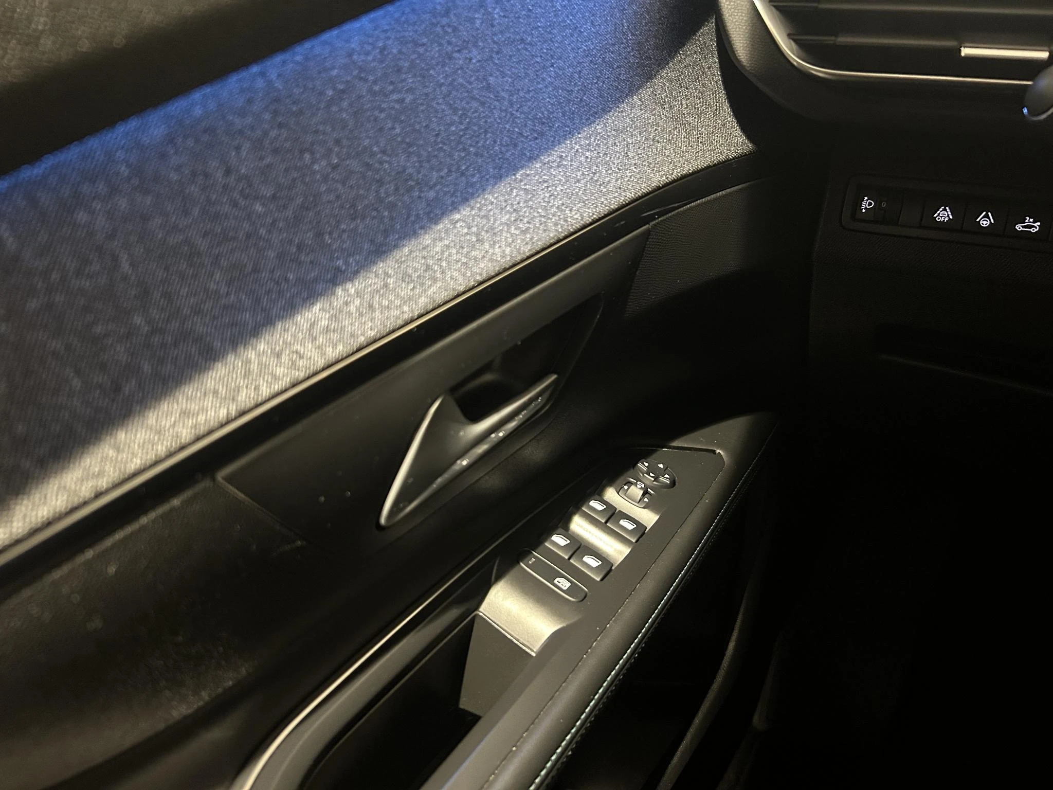 Peugeot-5008-image-15