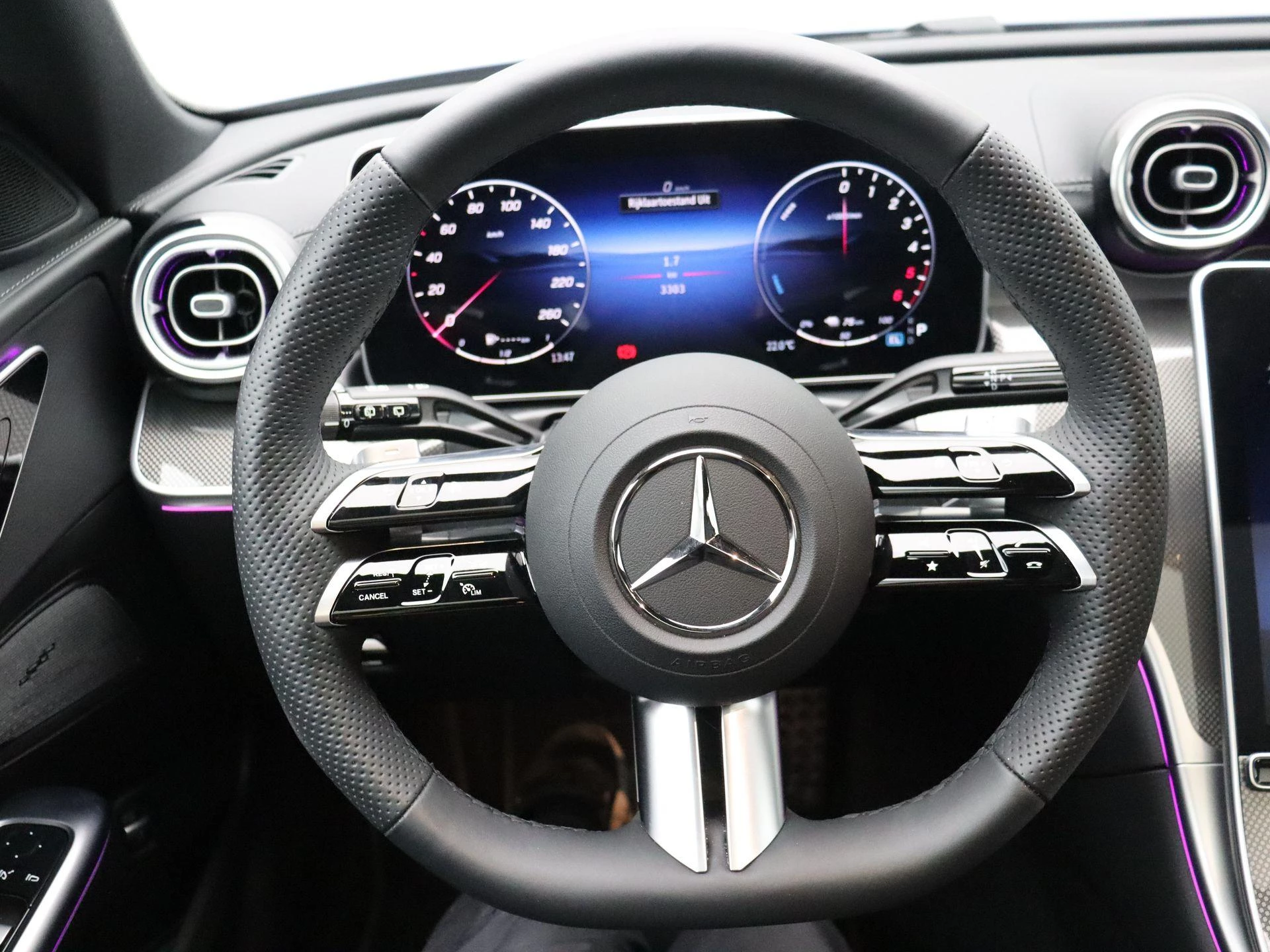 Mercedes-Benz C-Klasse 300 de 4MATIC Break AMG Line + LEDER + PANO + TREKHAAK + DIGITAL LIGHT +