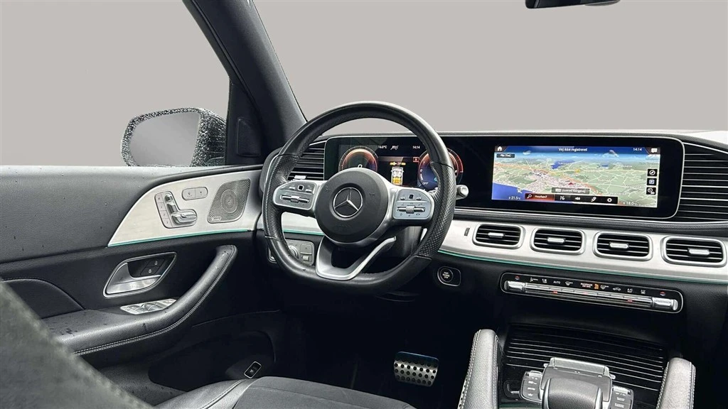 Mercedes-Benz-GLE-image-12