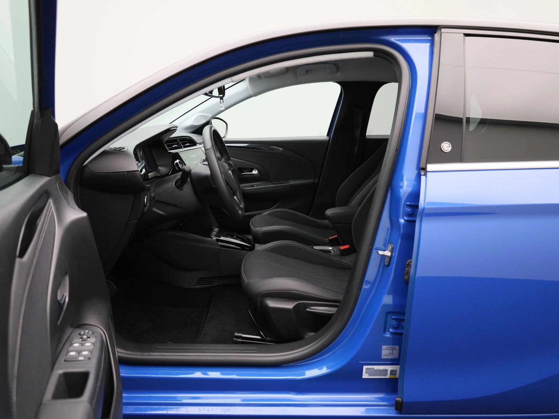 Opel-Corsa-e-image-8
