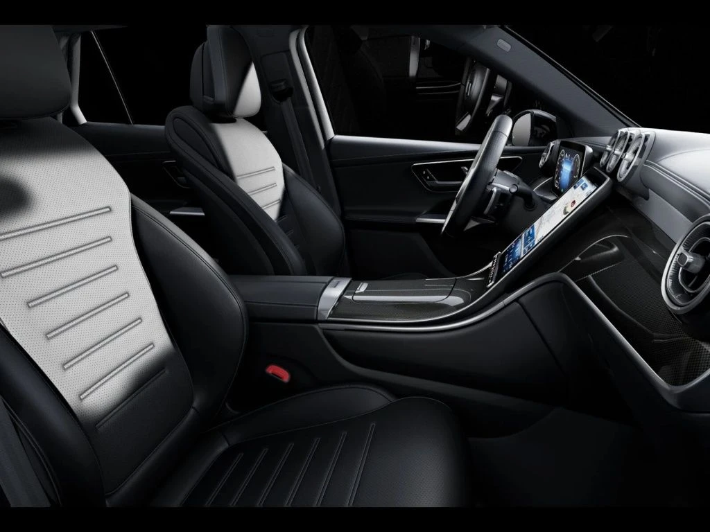 Mercedes-Benz-GLC 300 de-image-9