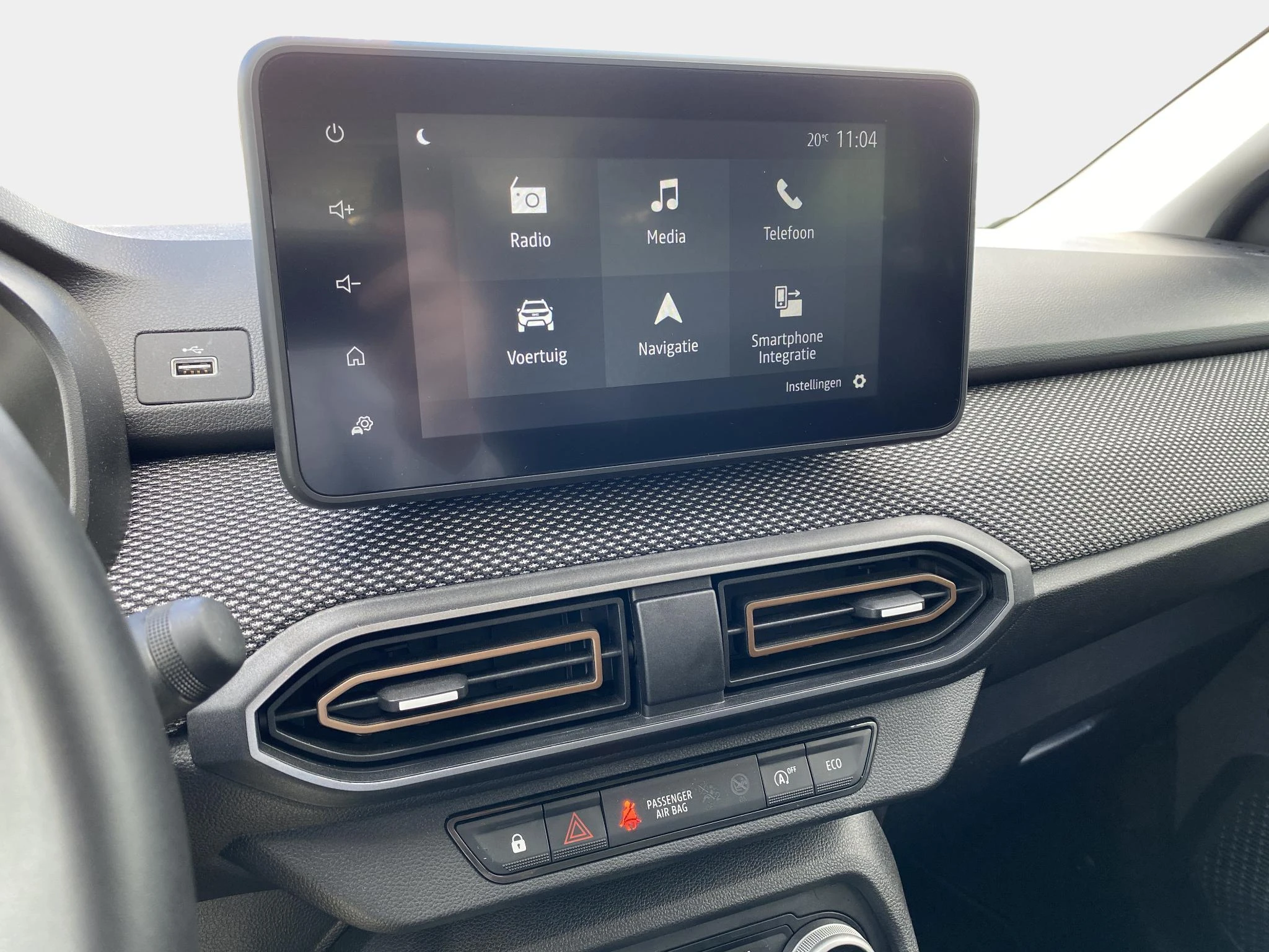 Dacia-Sandero Stepway-image-8
