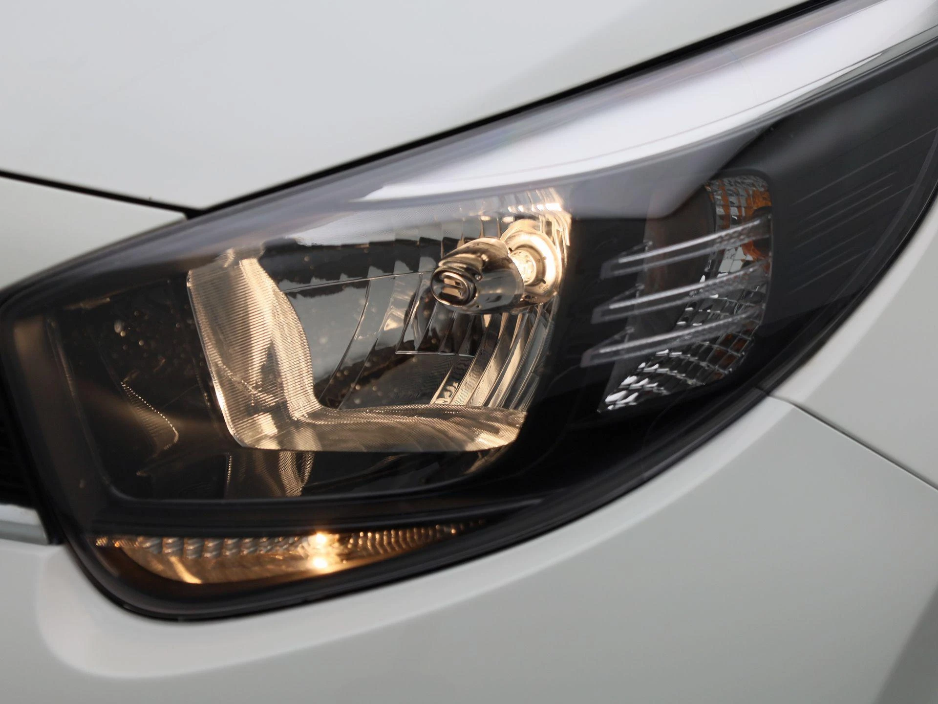Kia-Picanto-image-13