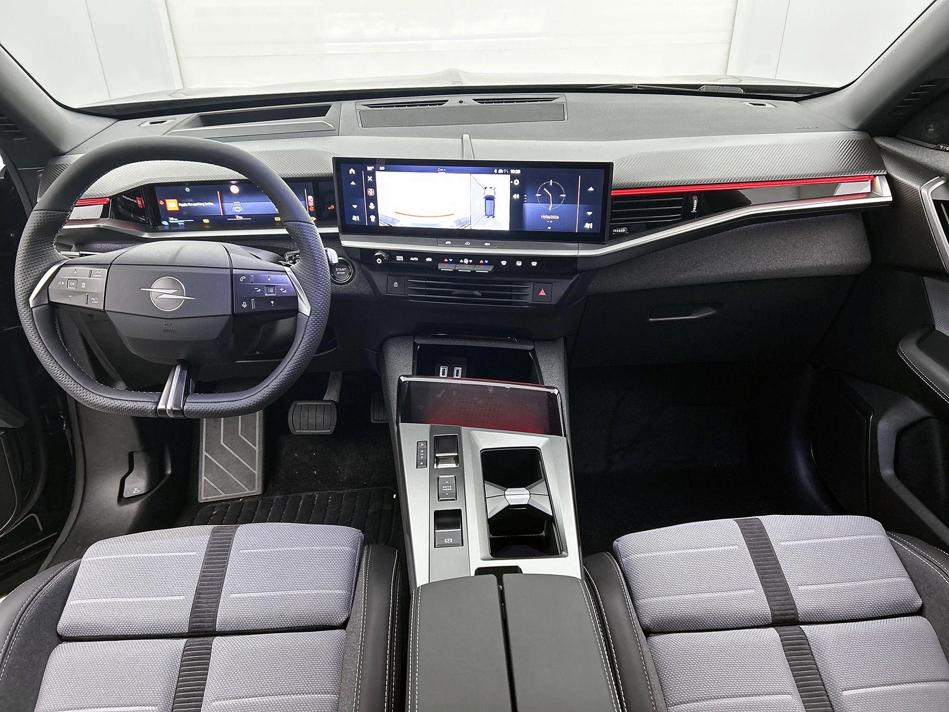 Opel-Grandland-image-18