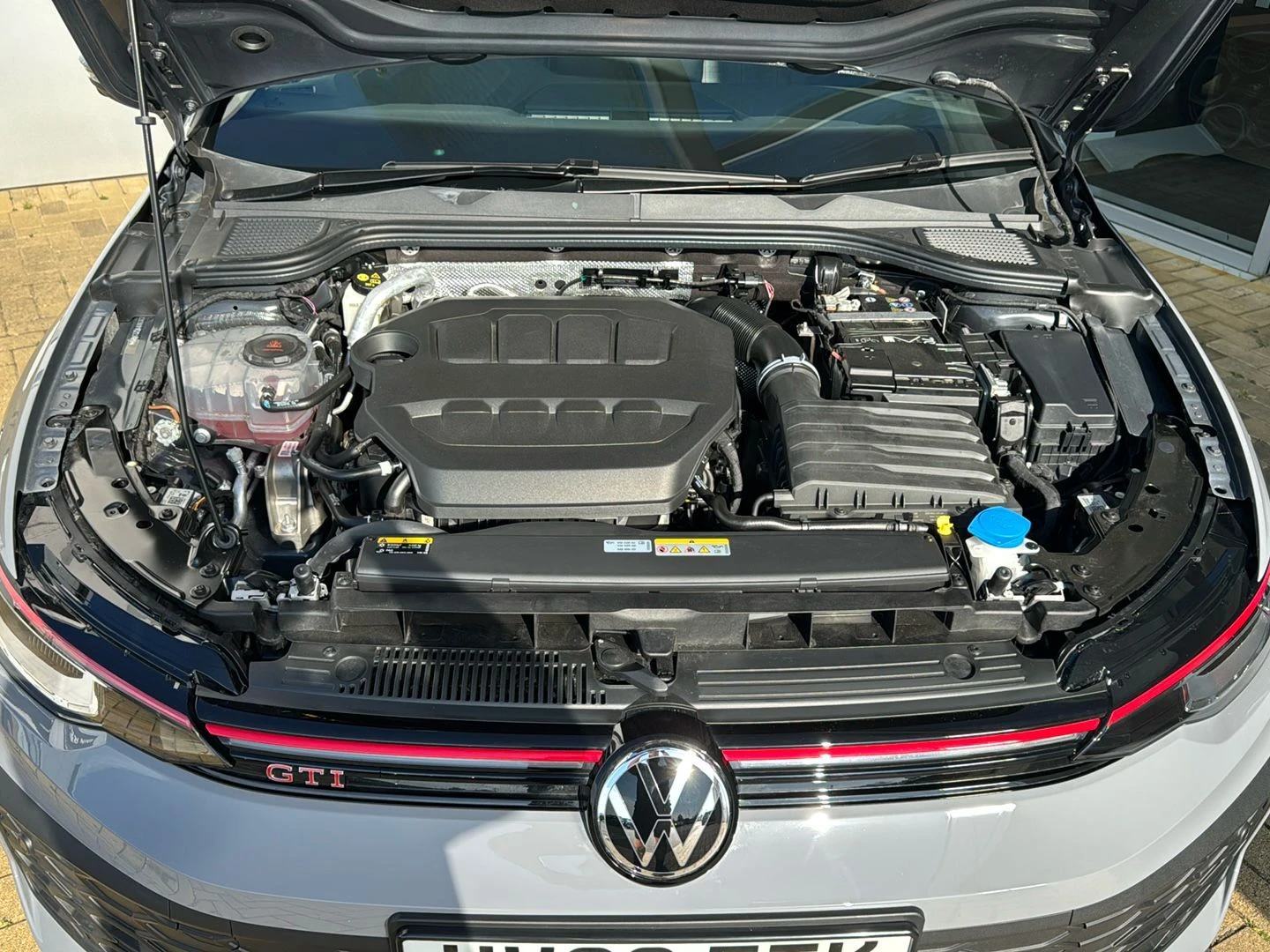 Volkswagen-Golf-image-13