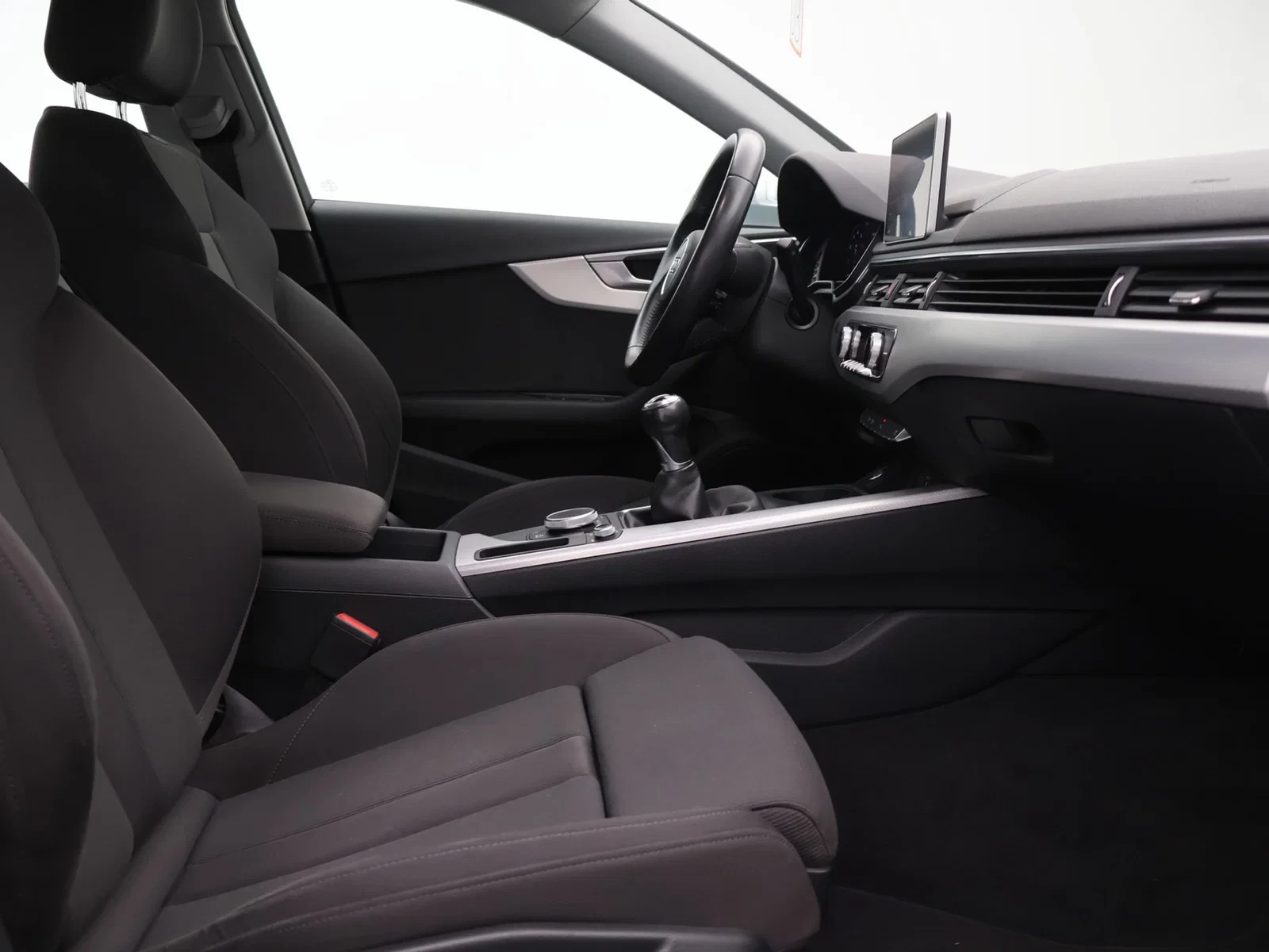 Audi A4 Sedan 35TFSI Sport *VIRTUAL COCKPIT*CRUISE CONTROL*NAVI*BLTH*PDC*DAB RADIO*...*
