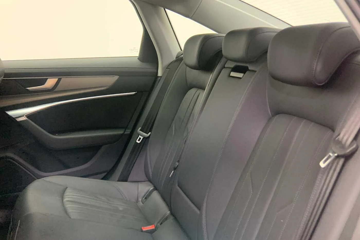 Audi-A6-image-9