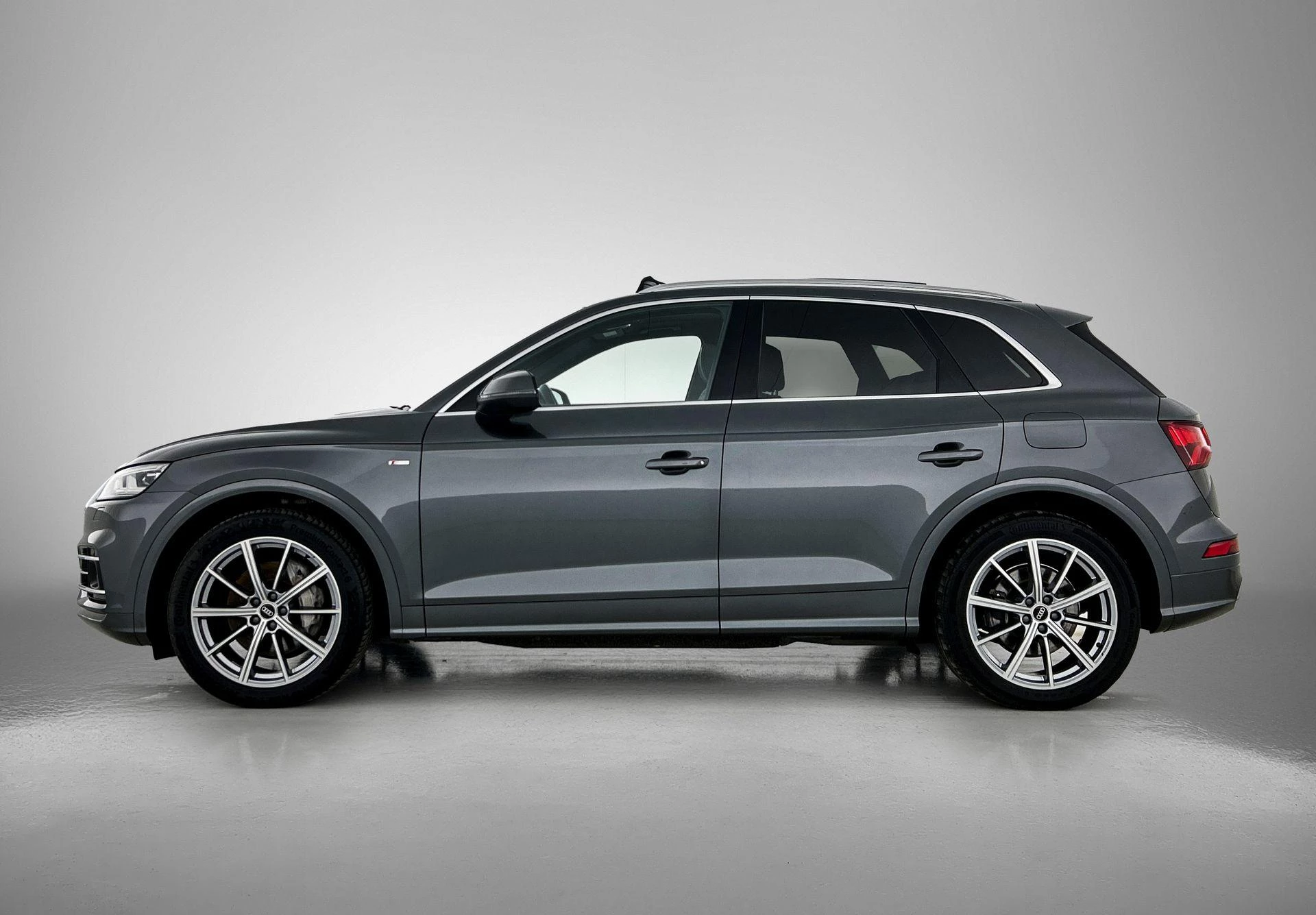 Audi-Q5-image-1