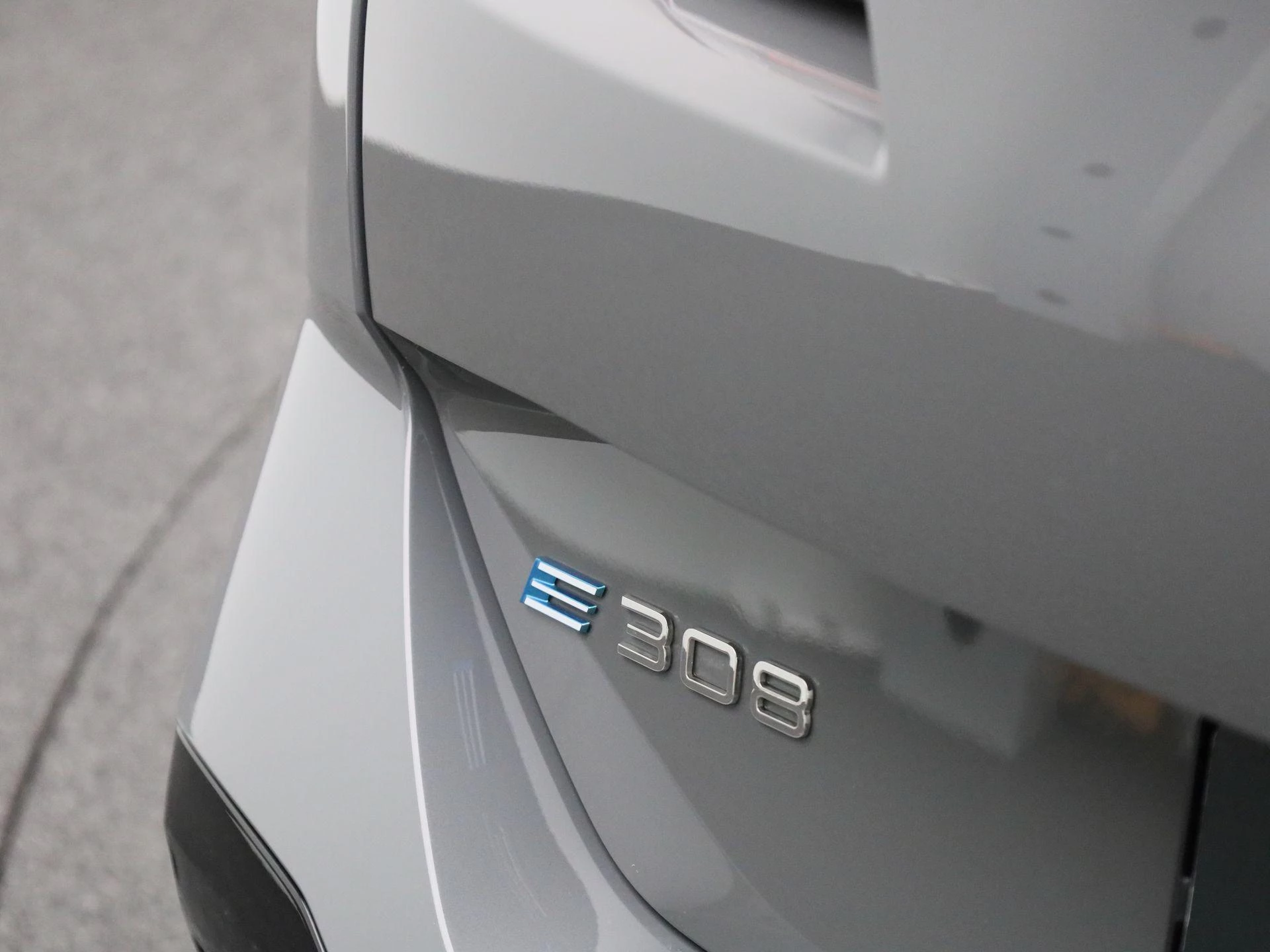 Peugeot e-308 SW e-308 156 Allure