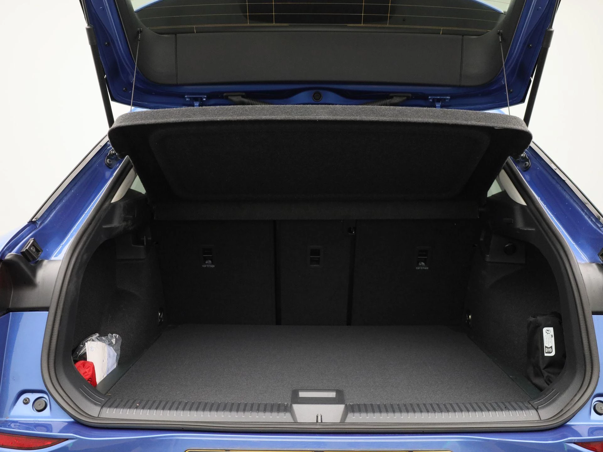 Volkswagen T-Roc 1.5 eTsi Life First Edition 116 PK|