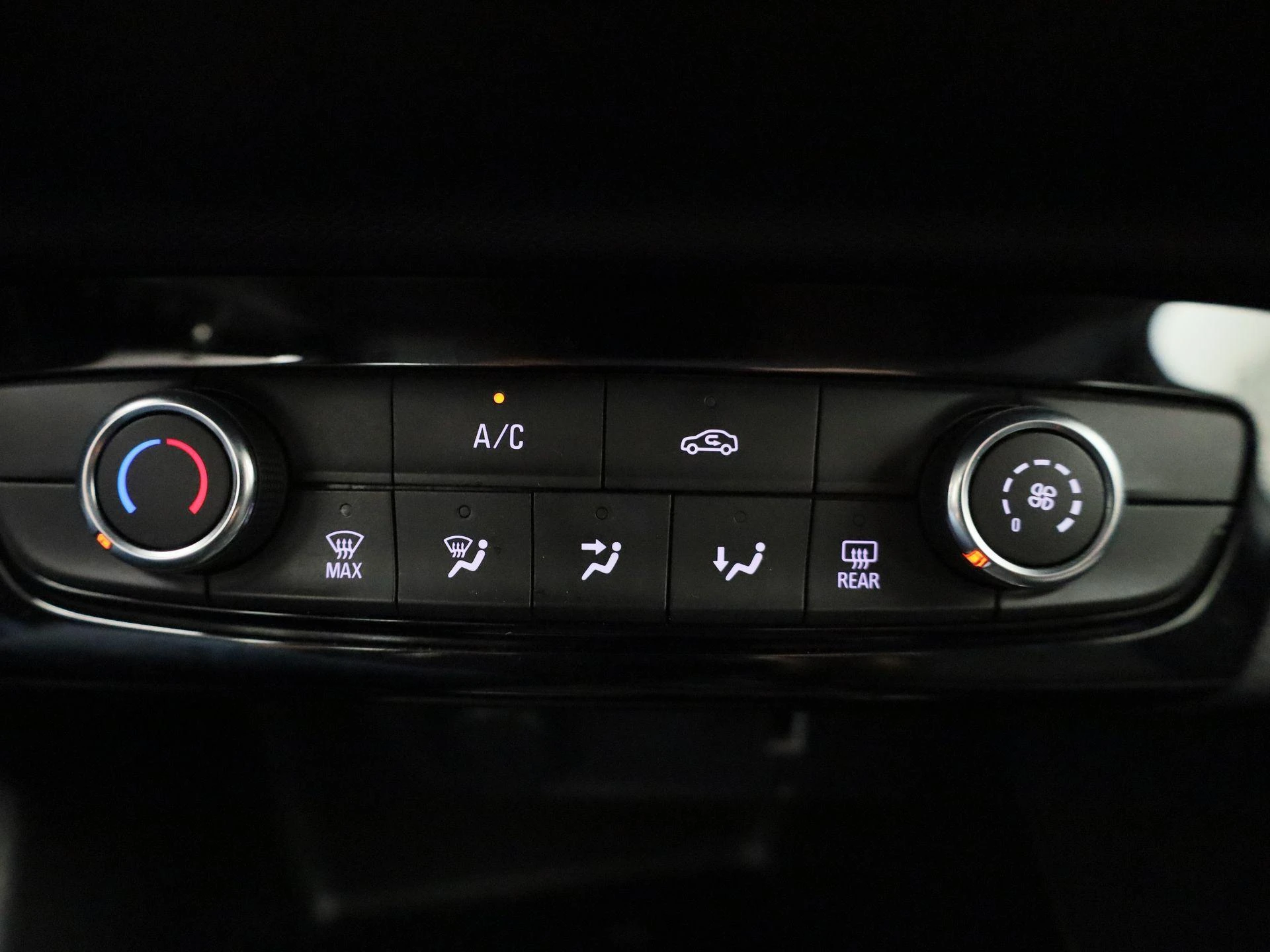 Opel-Corsa-image-17