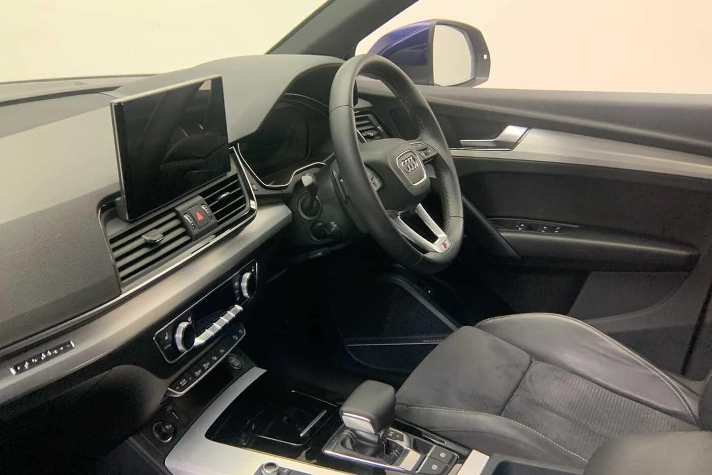 Audi-Q5-image-1