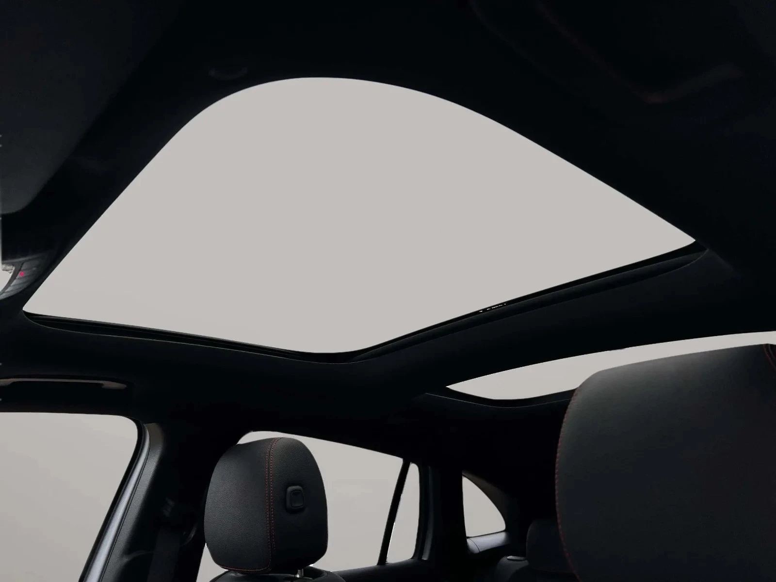 Mercedes-Benz-EQA-image-9