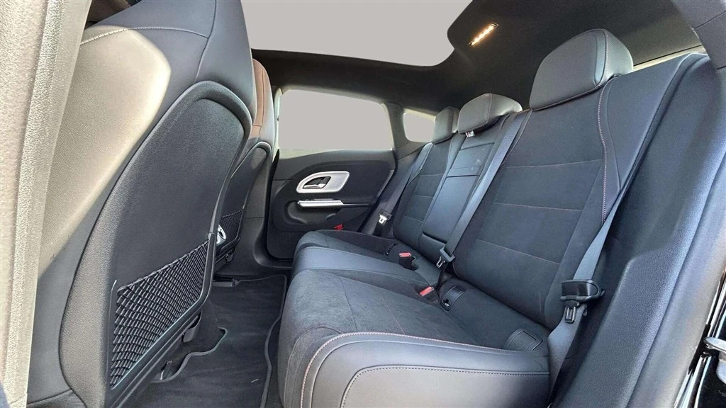Mercedes-Benz-CLA-image-24