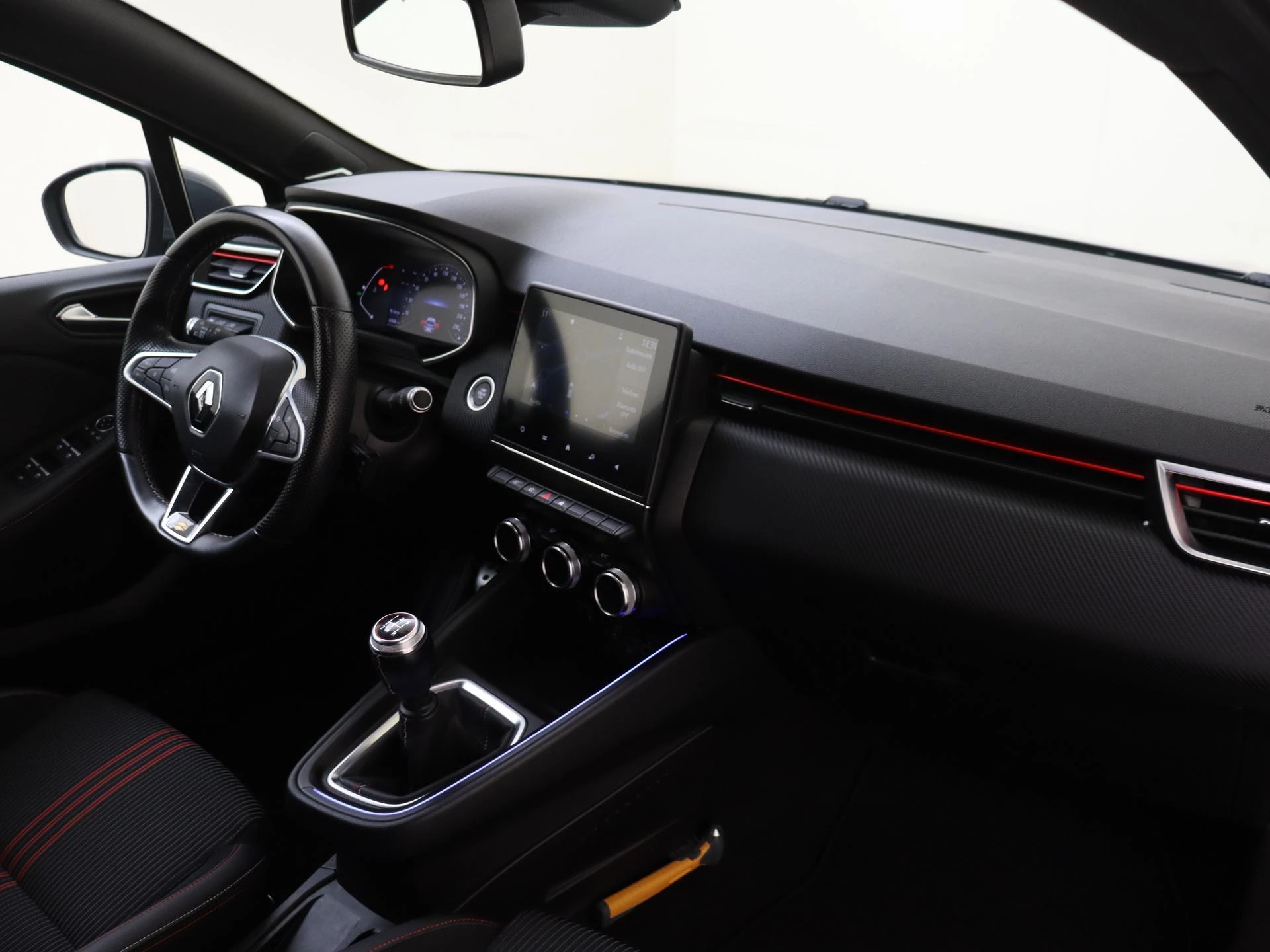 Renault-Clio-image-4