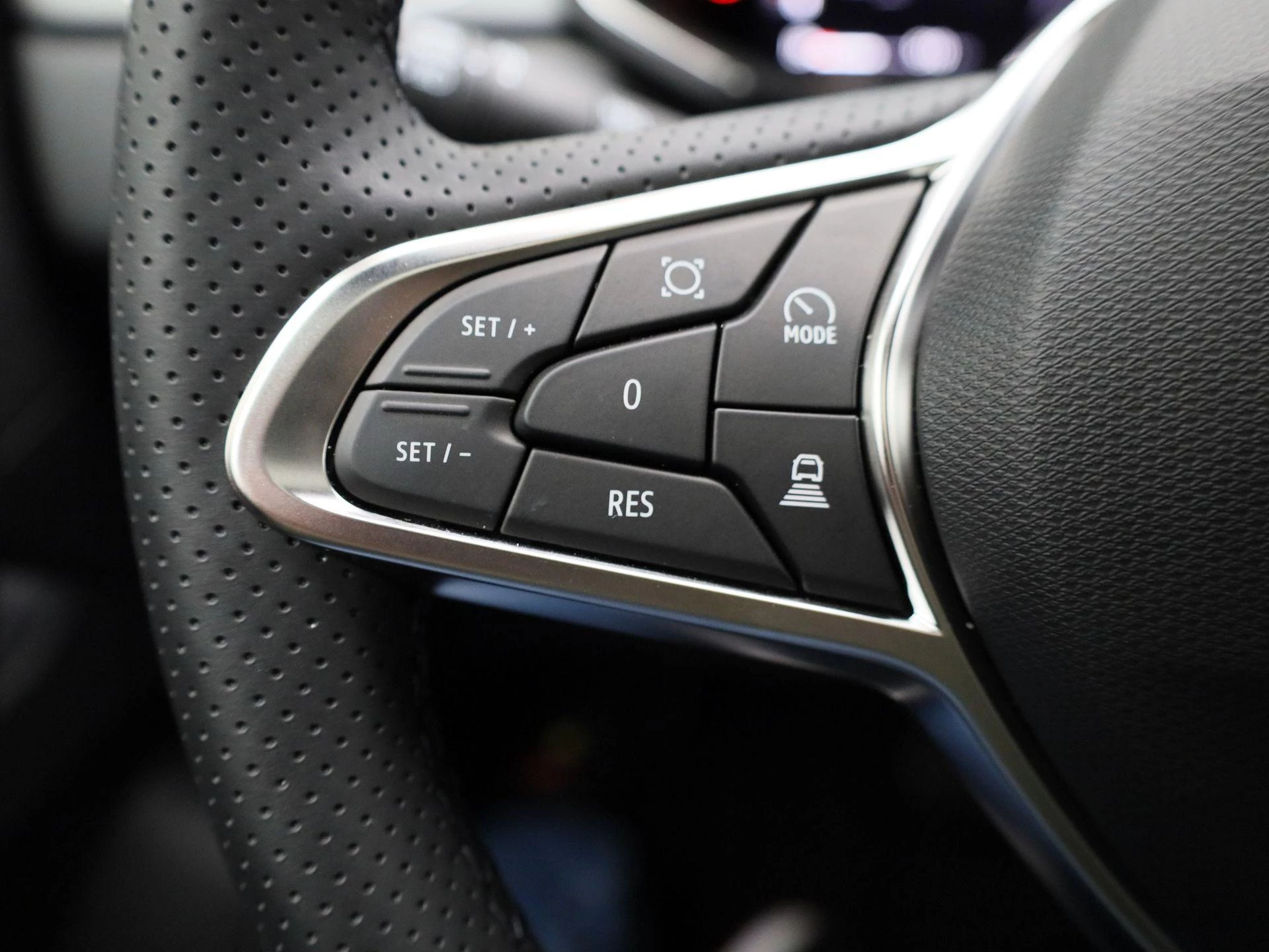 Renault-Captur-image-16