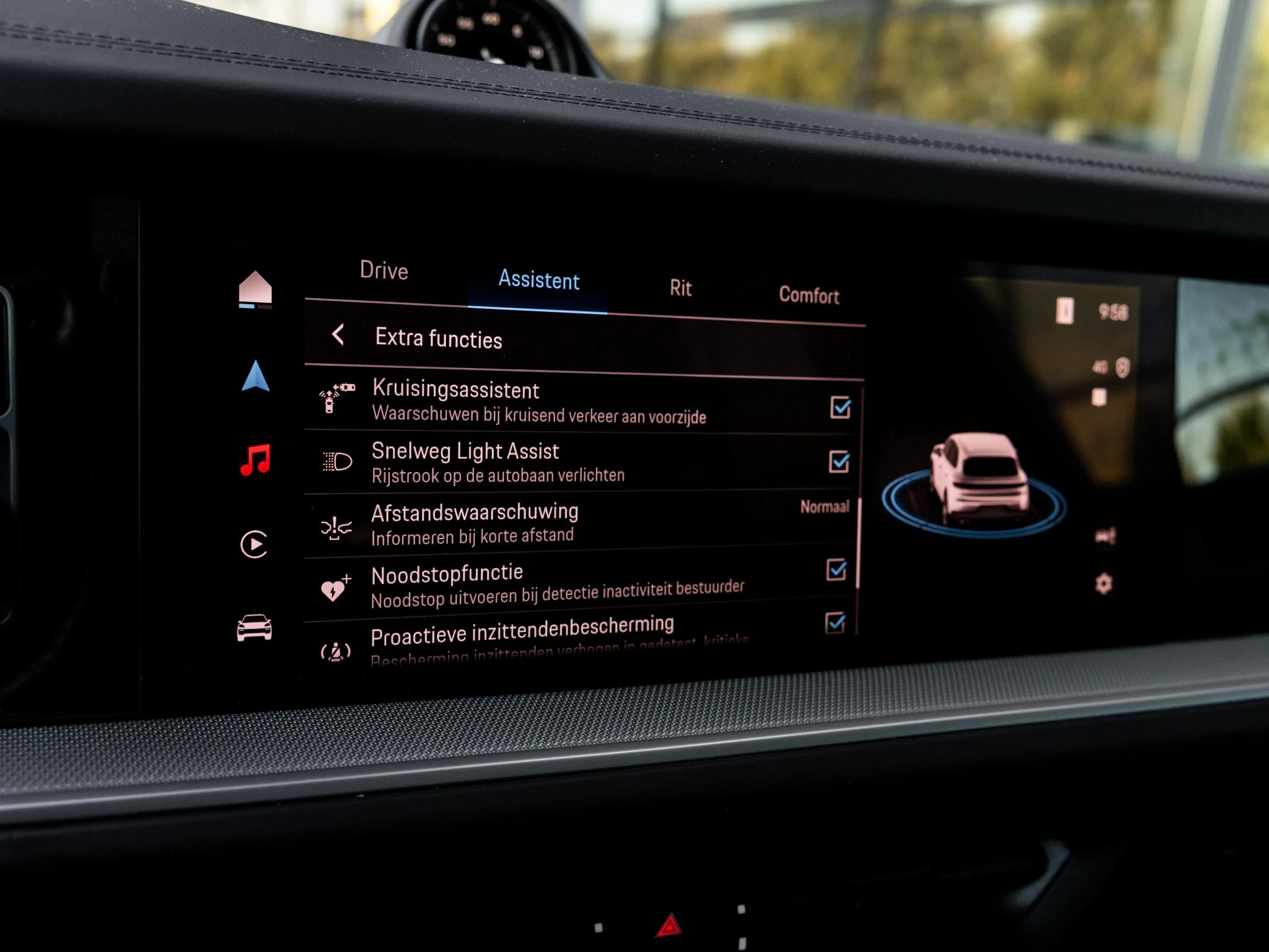 Porsche-Cayenne-image-26
