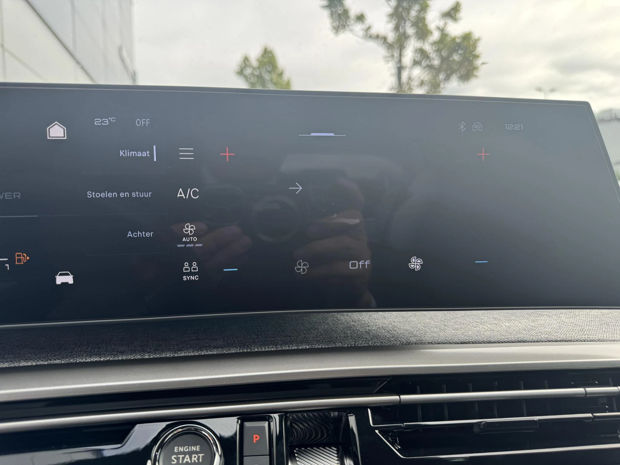 Peugeot-5008-image-12