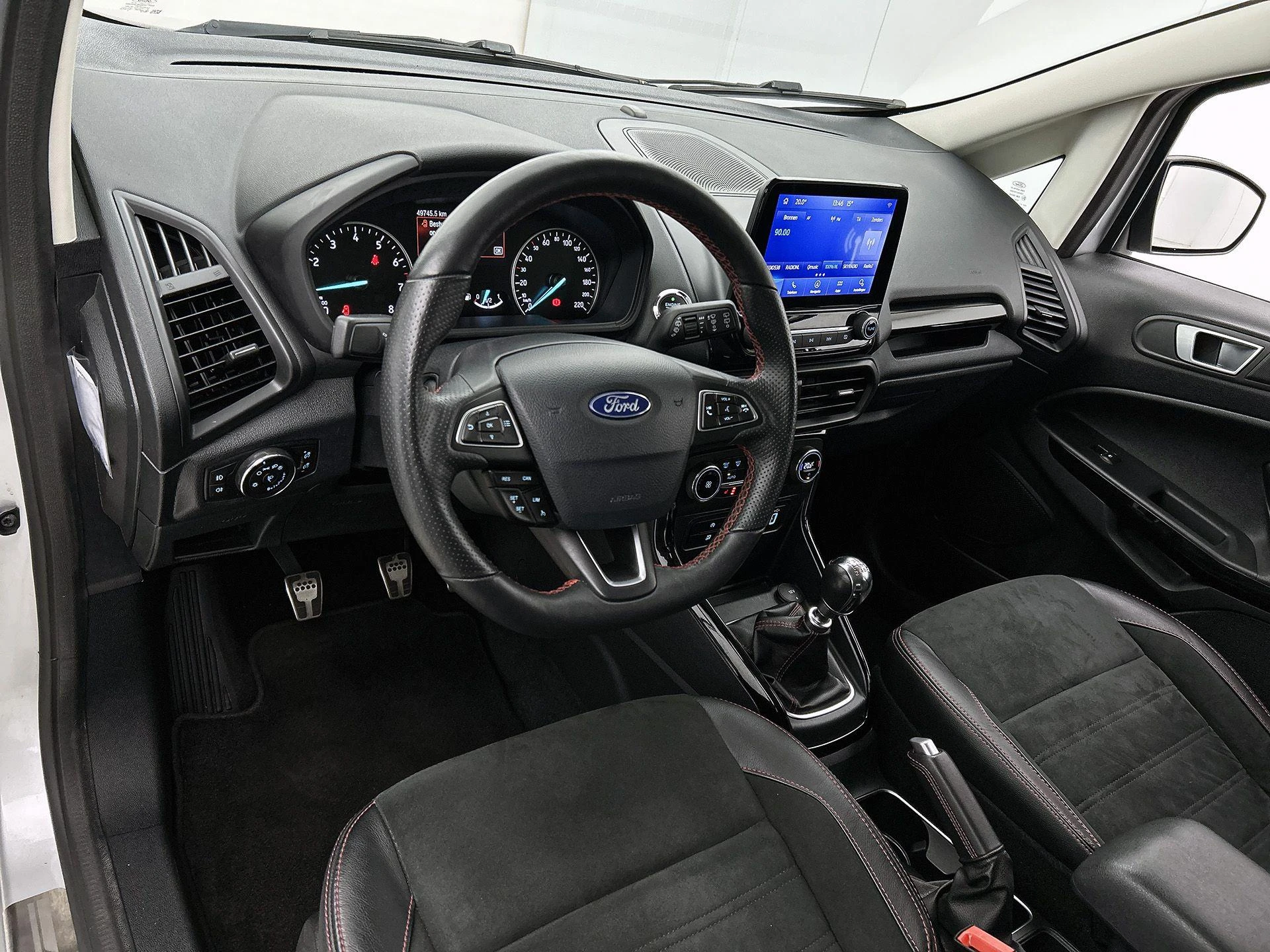 Ford-EcoSport-image-17