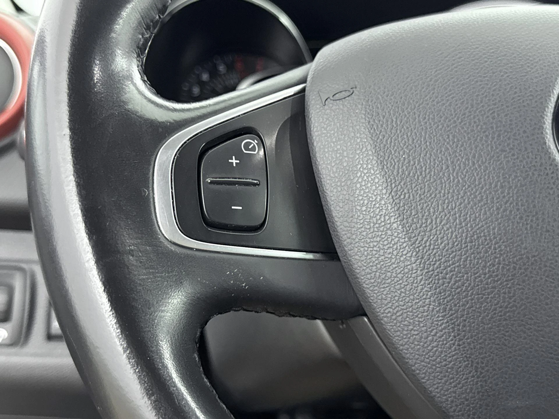 Renault-Clio-image-5