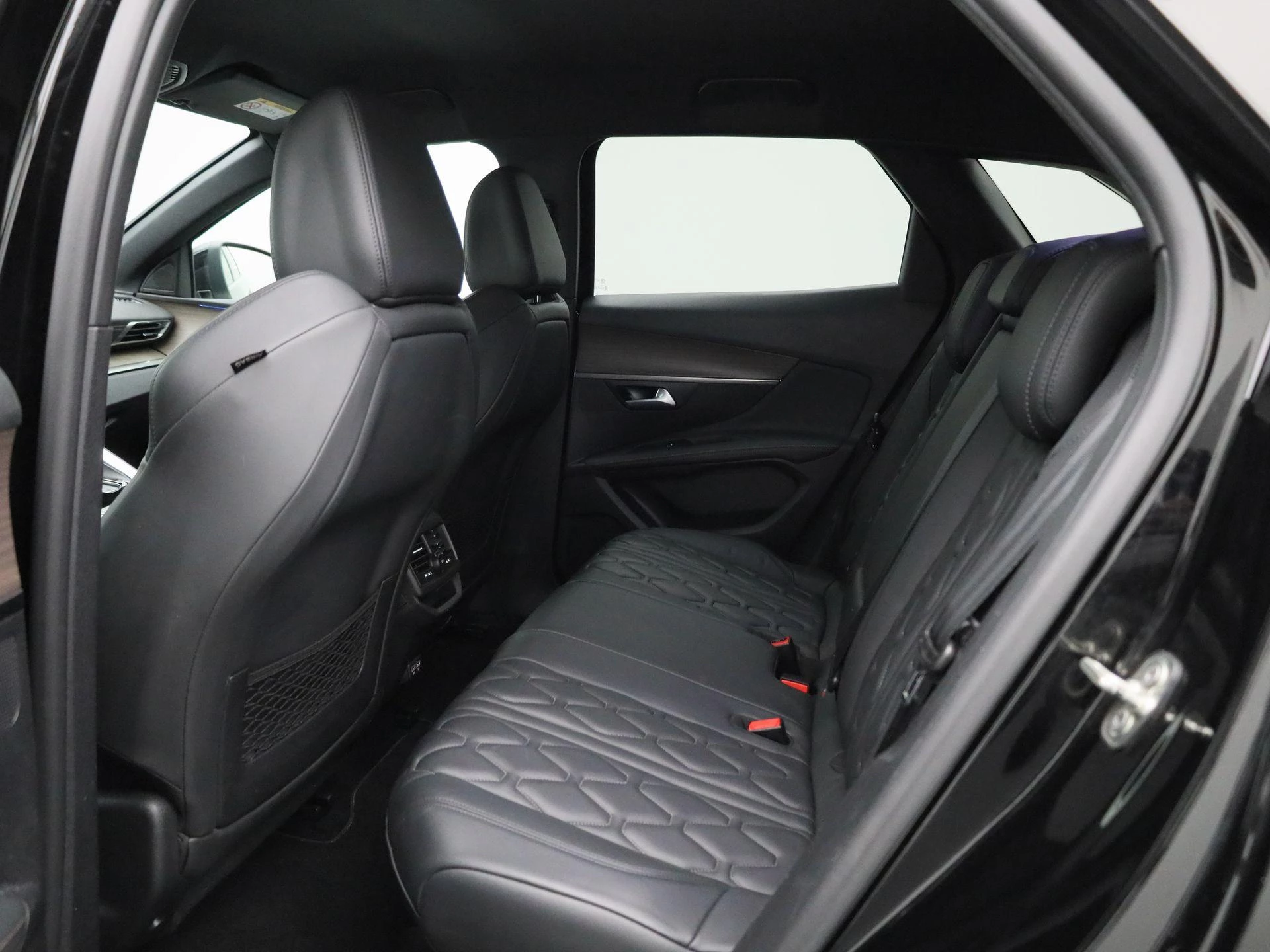 Peugeot-3008-image-9